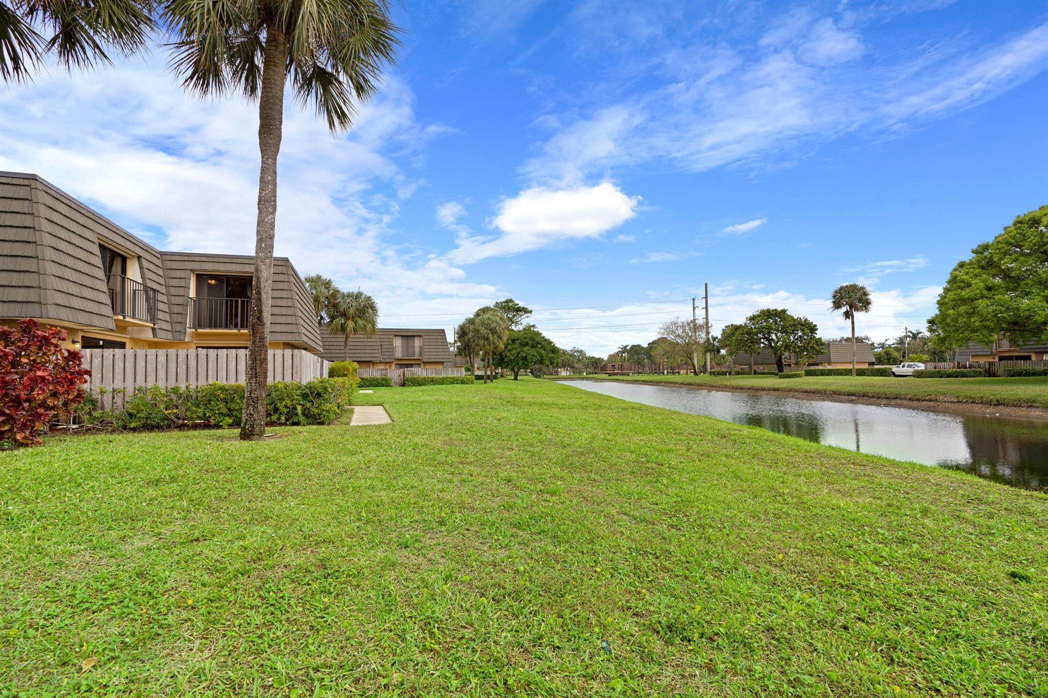 Village Of Sandalwood Lak