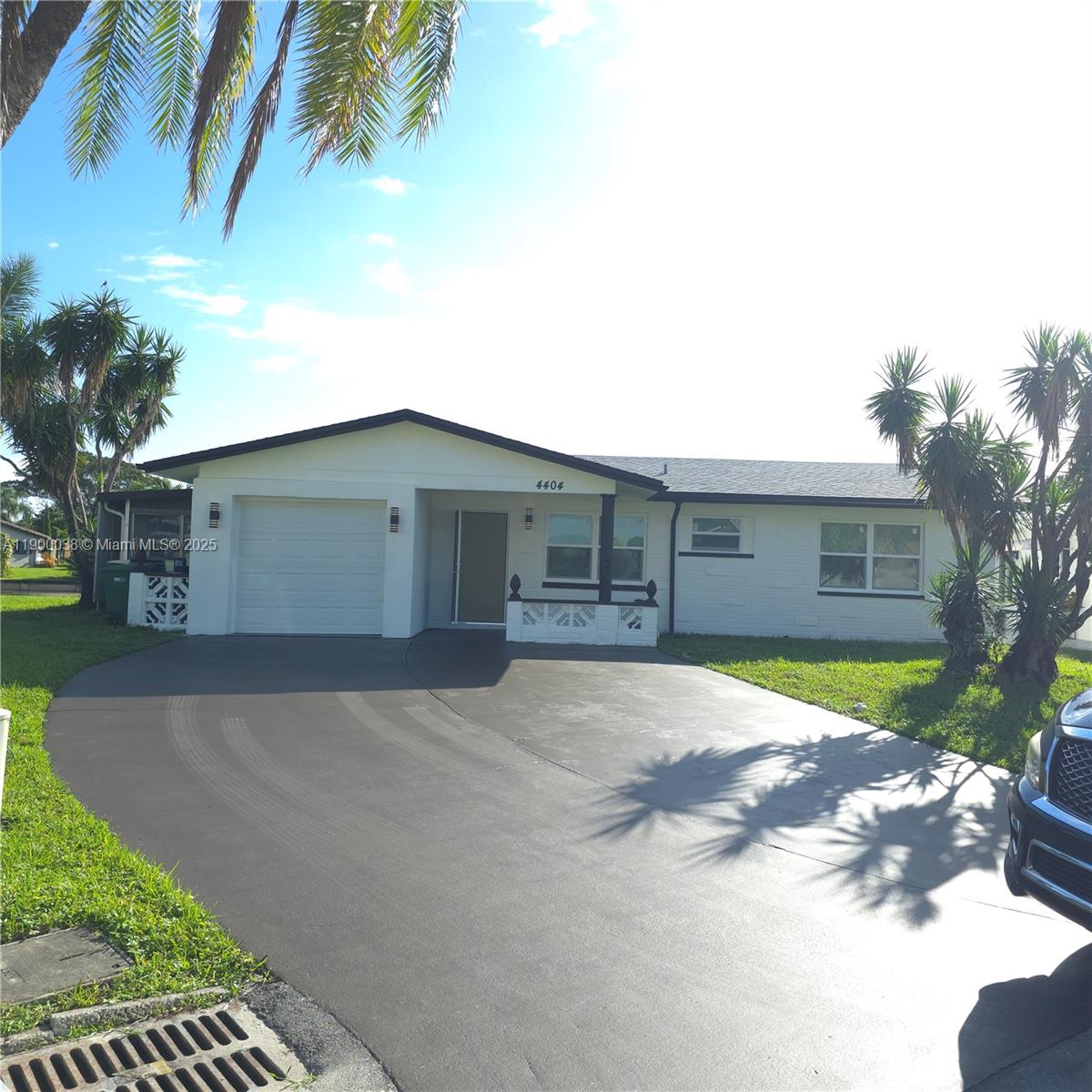 Property photo # 0