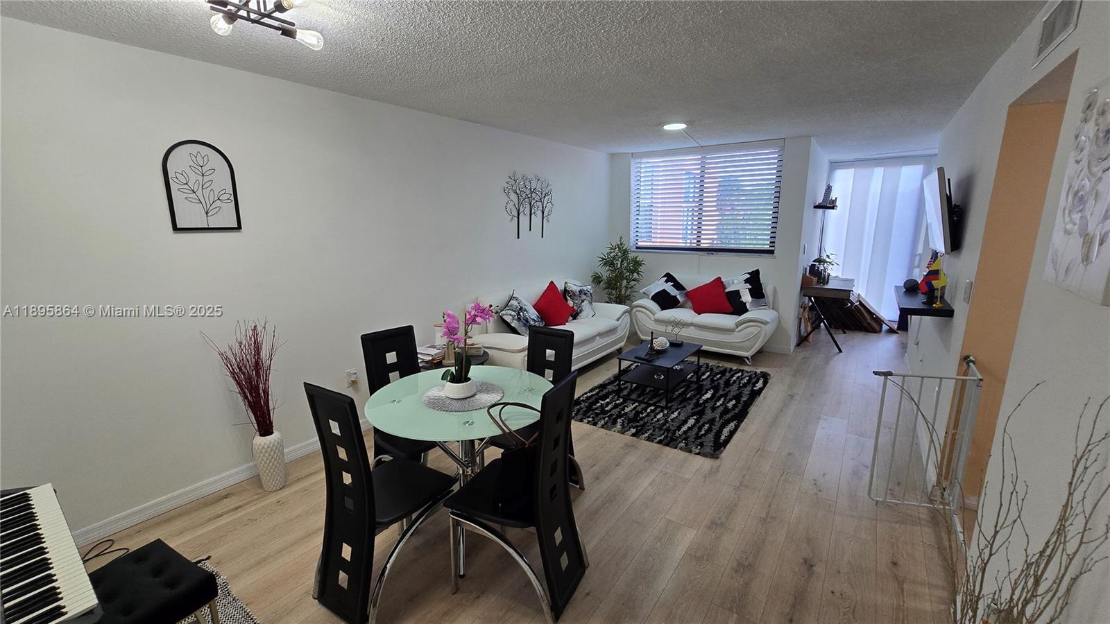 Property photo # 4