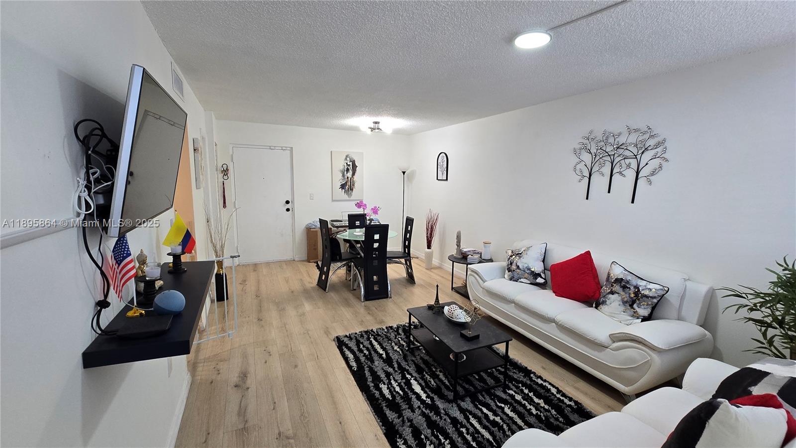 Property photo # 7