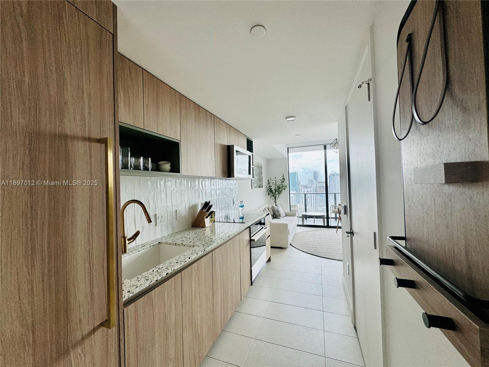 Property photo # 8