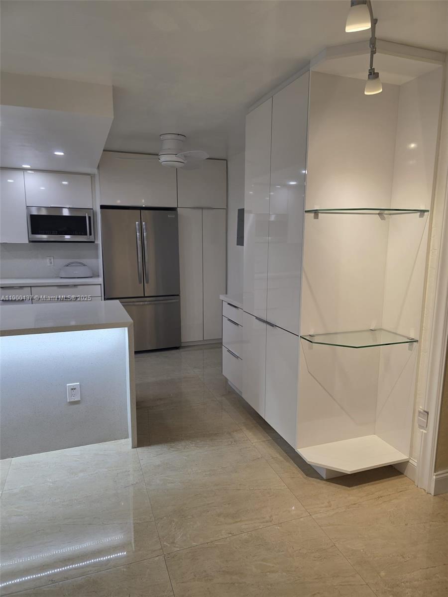 Property photo # 2