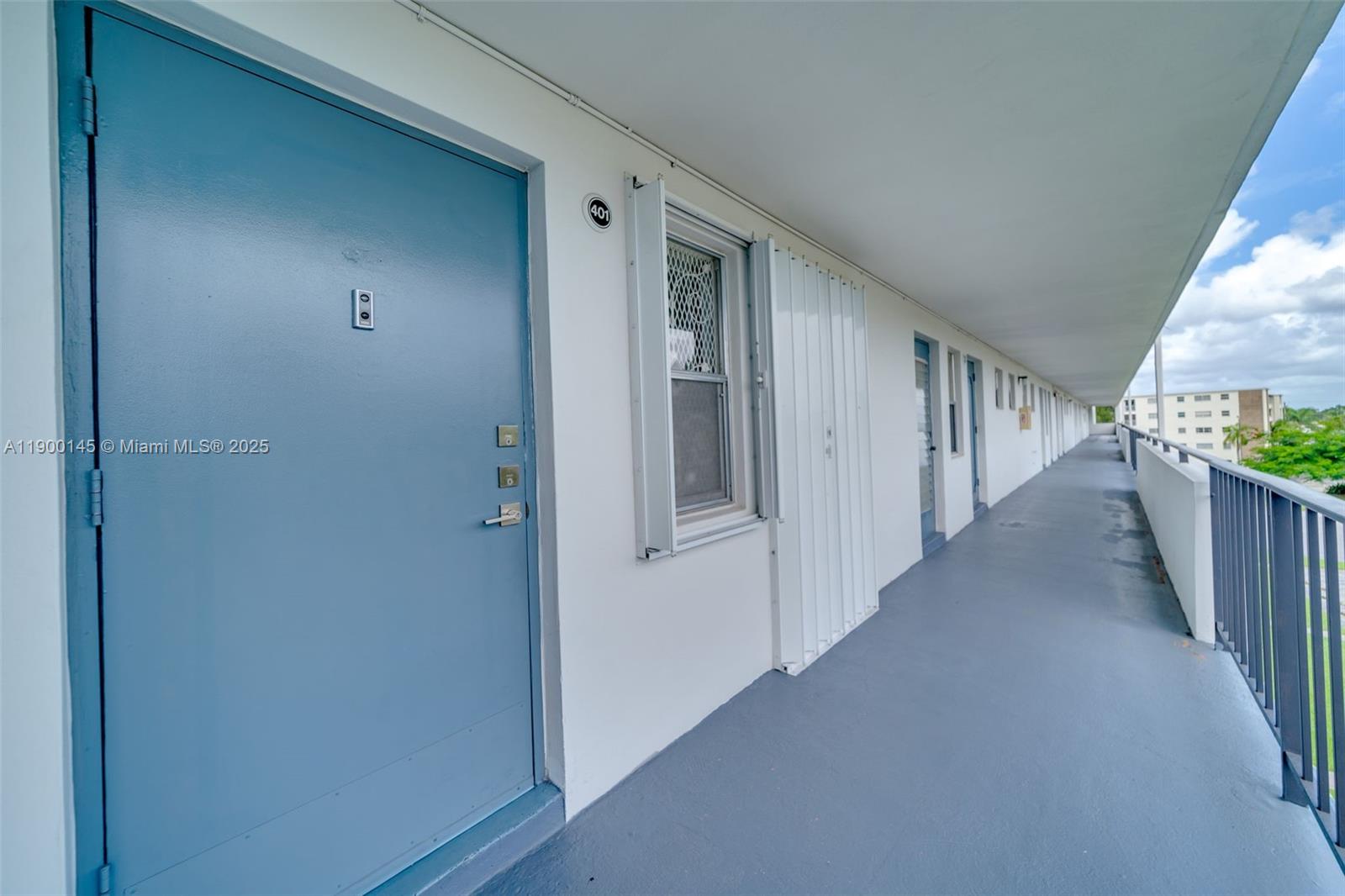 Property photo # 4