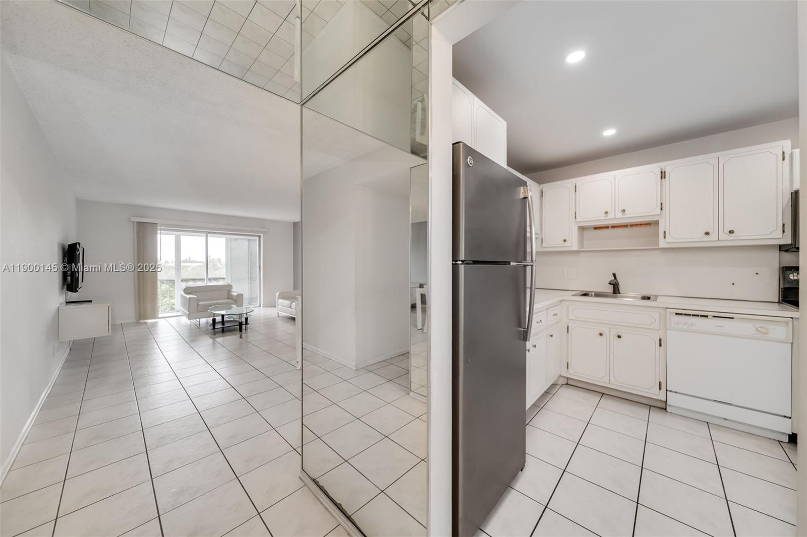 Property photo # 8