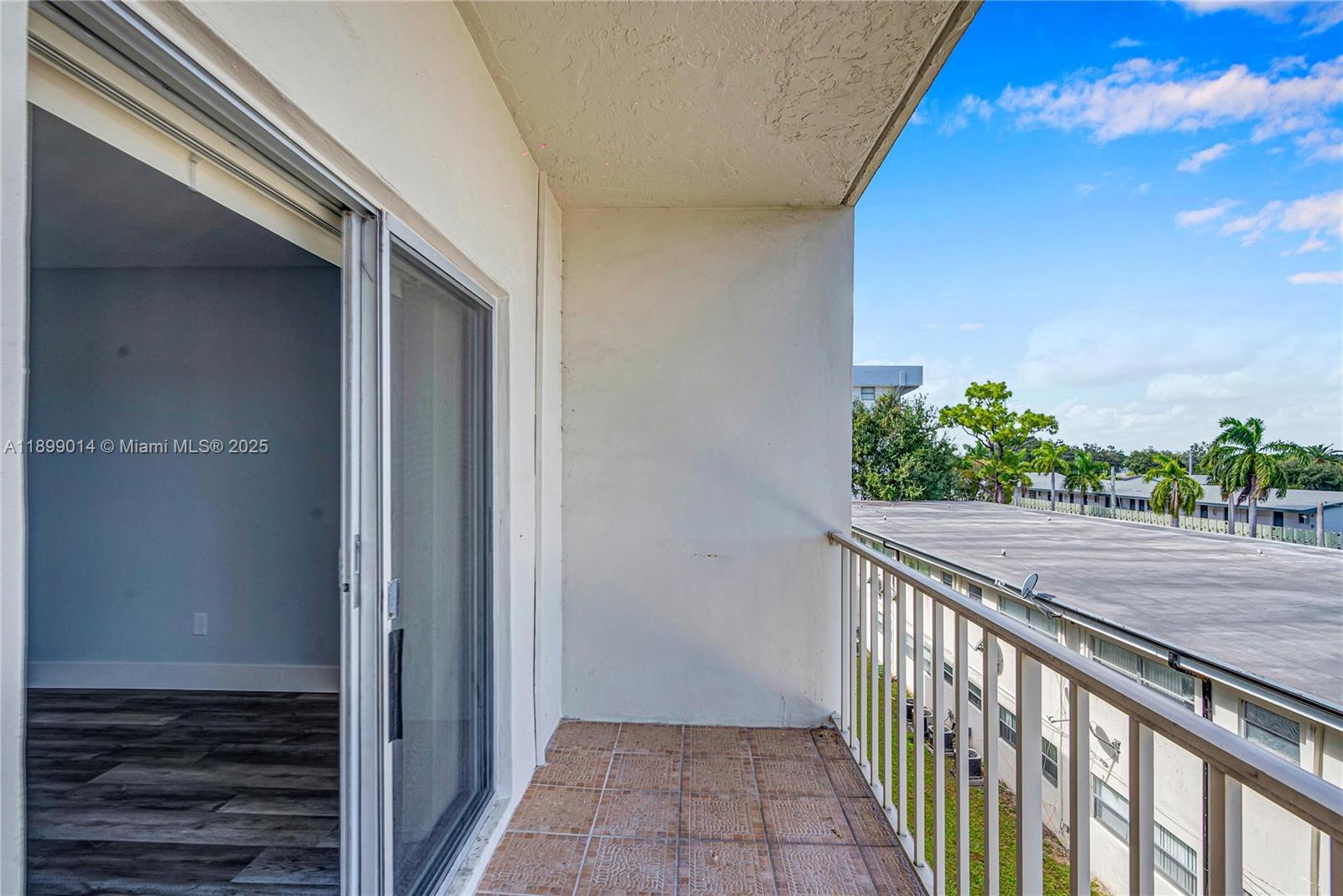 Property photo # 8