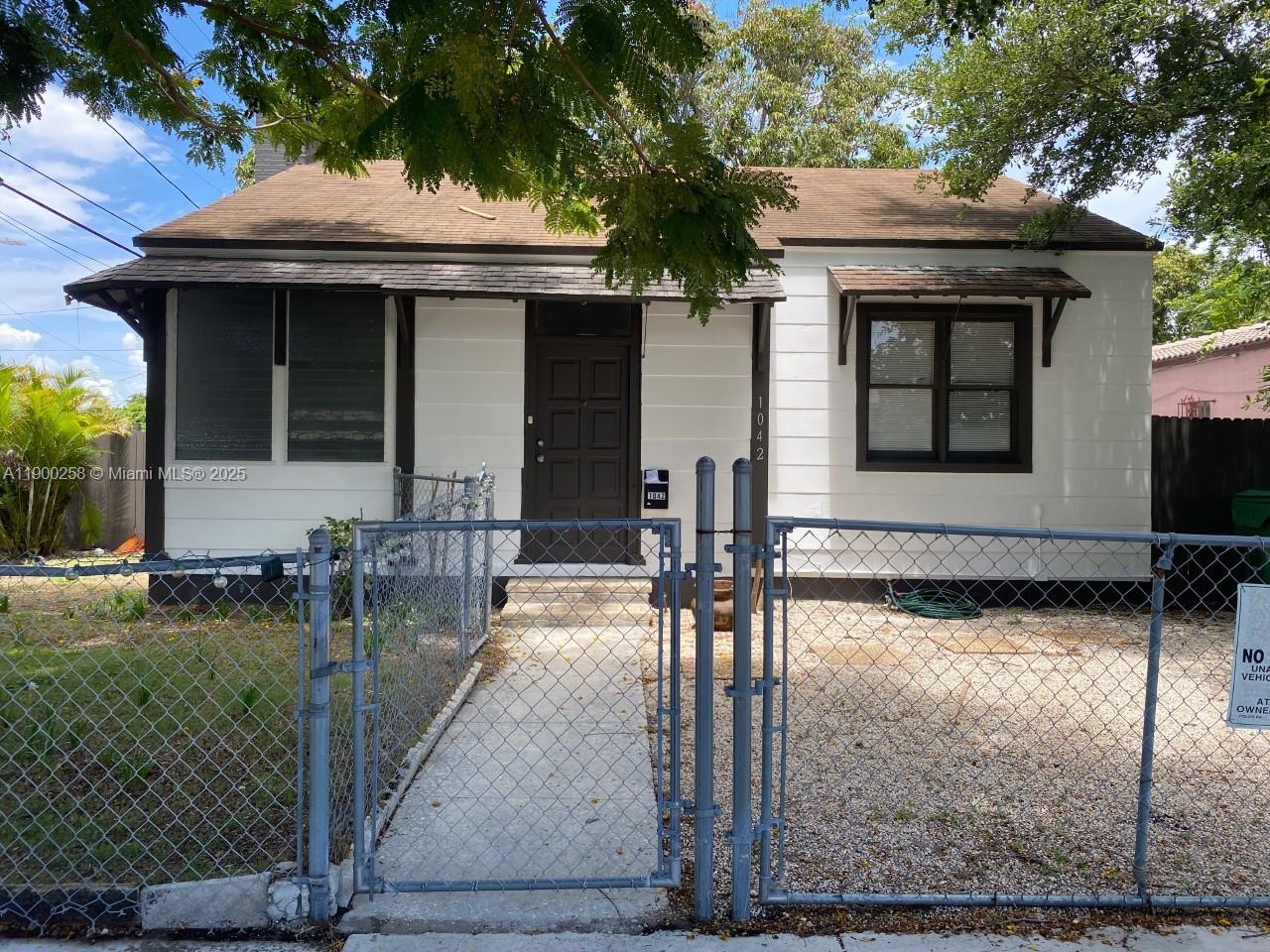 Property photo # 0