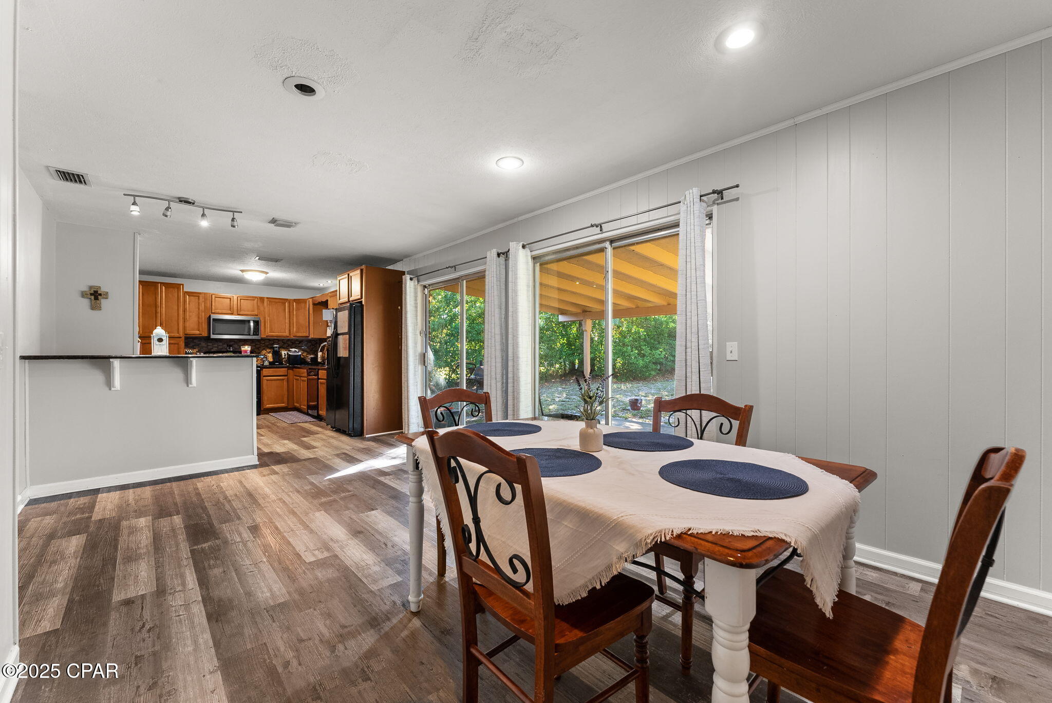 Image 12 For 1236 Amherst Road