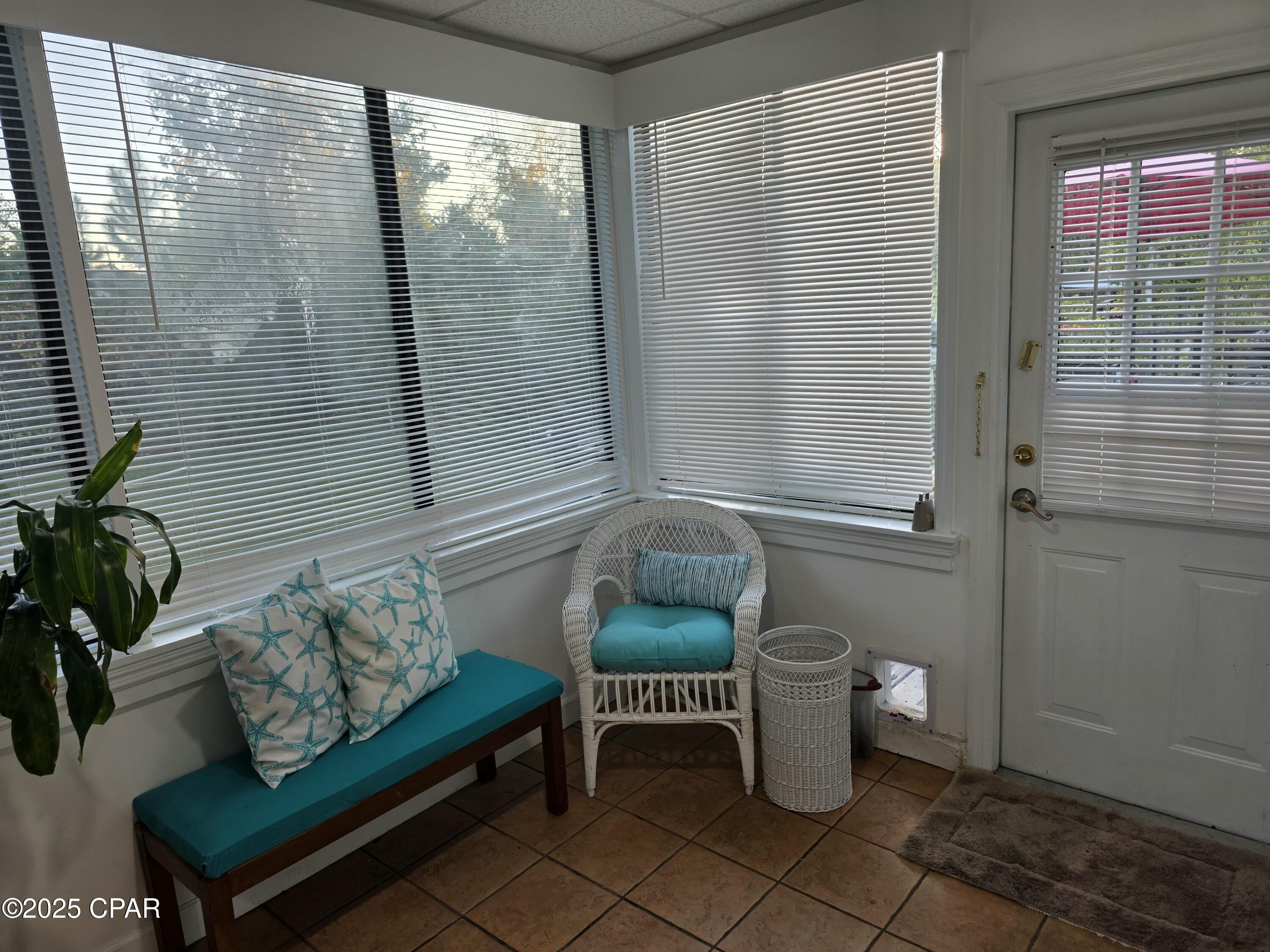  Vhfyitnbndtex2wz0fl3z_cyvas0c9walguftuqcv4