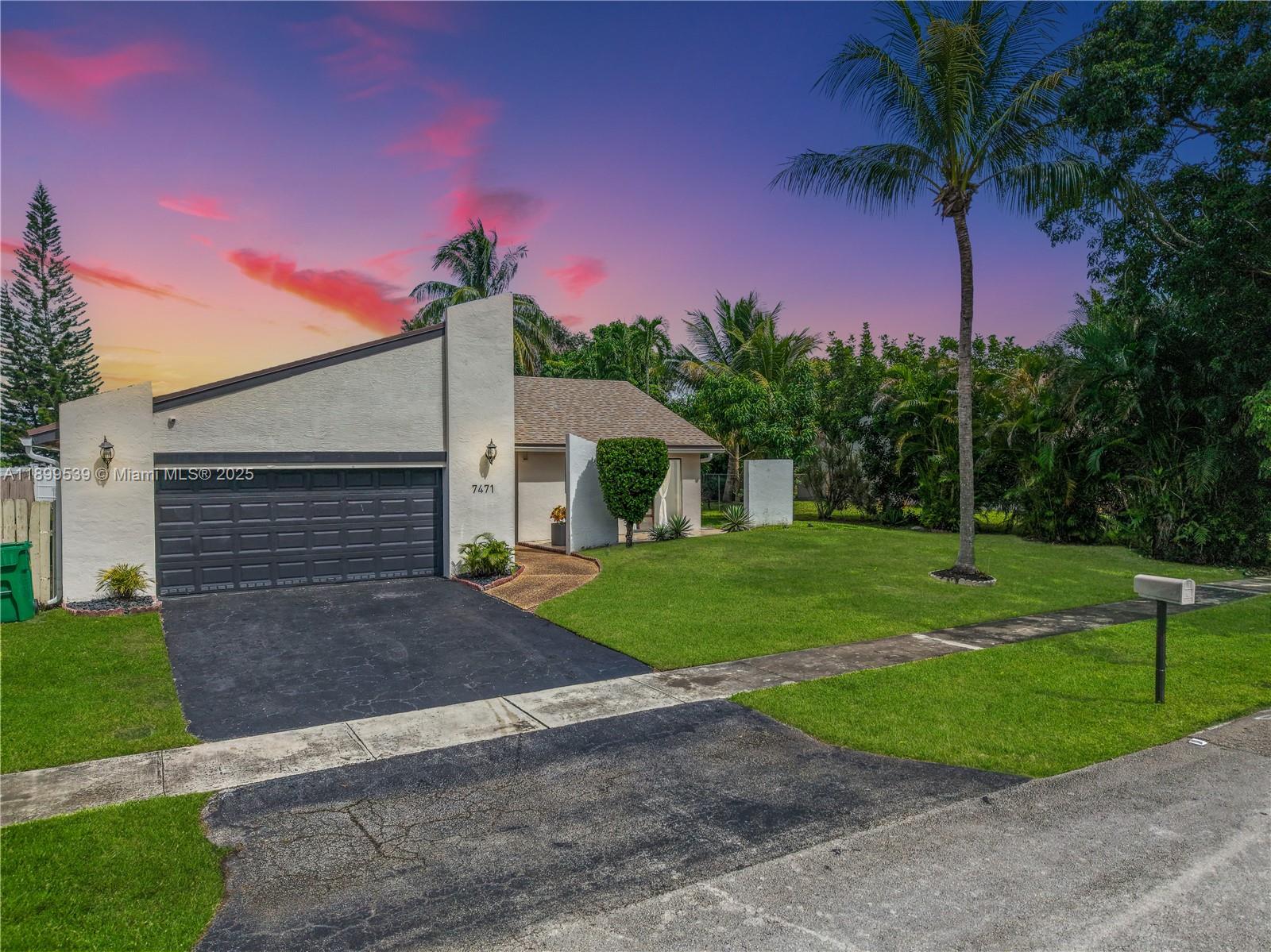 7471 35th St, Lauderhill, Florida 33319