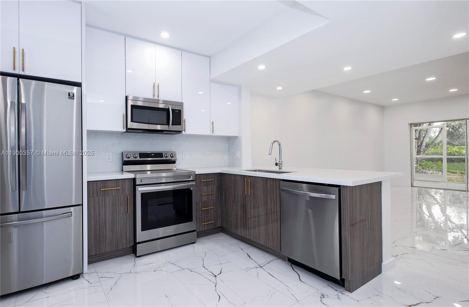 Property photo # 7