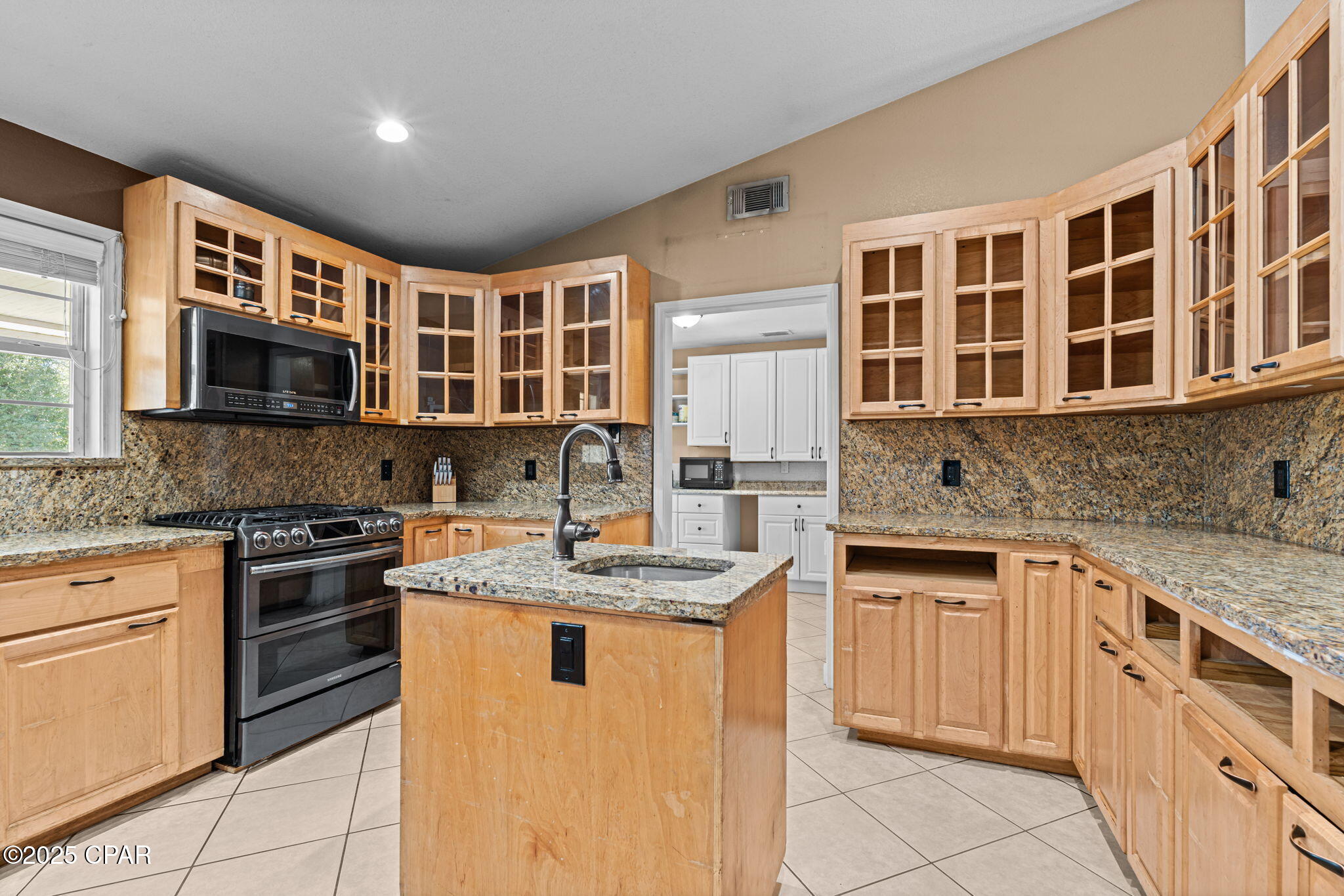 T7ybb5dwk5kufc02gzzy6asdh673lecgq1_j 5keuz0