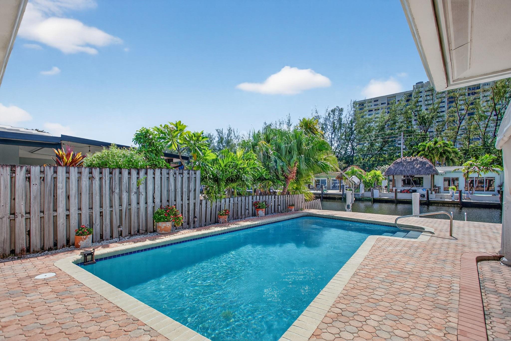Photo 28 of home located at 2534 SE 14th Street, Pompano Beach FL