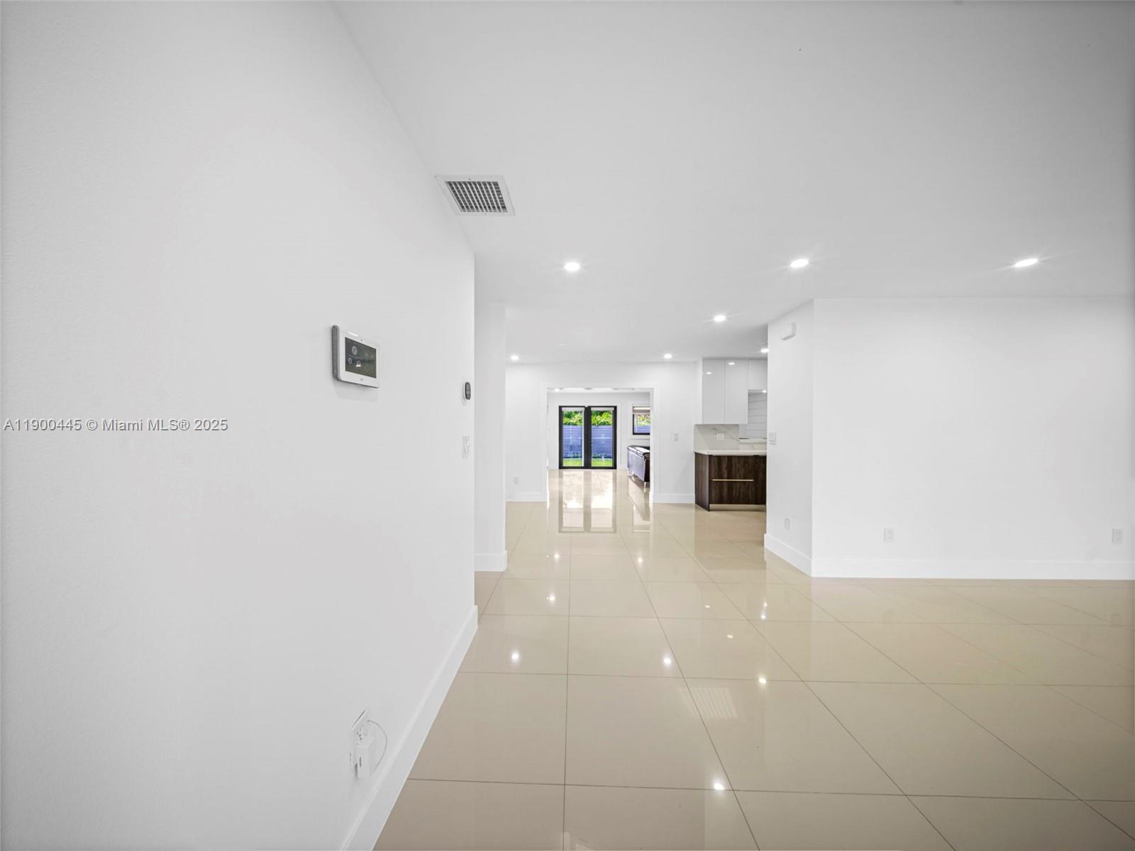 Property photo # 2