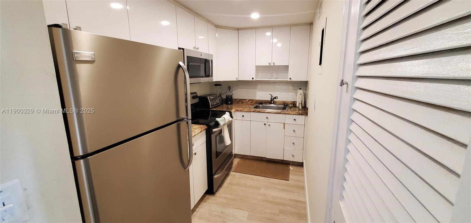 Property photo # 7