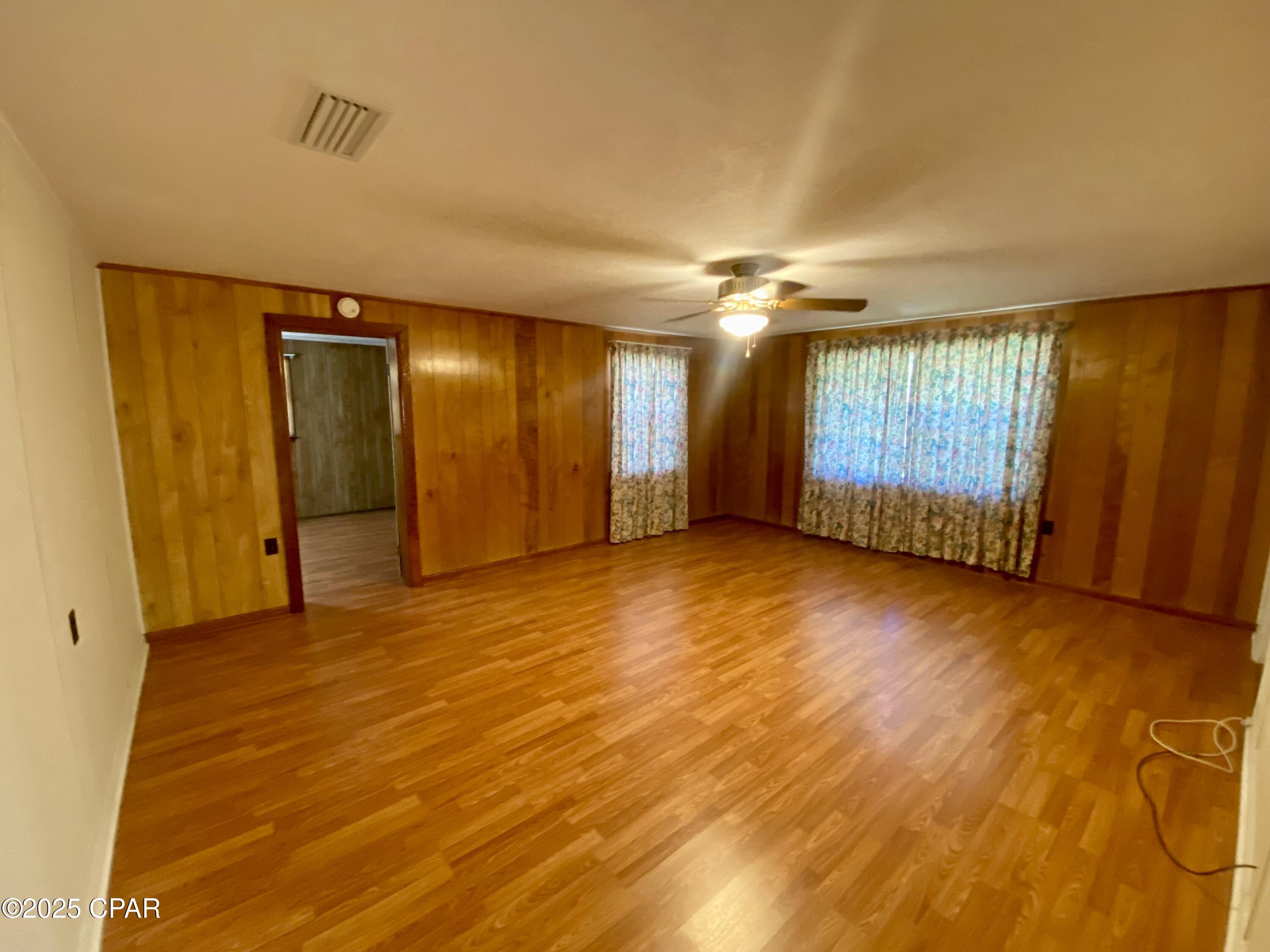 Bkd1r094vgb3qmkzafeus9_o4sw7 D_agjljiottgii