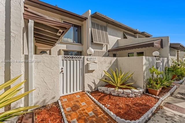 10927 71st Ln Unit , Miami, Florida 33173