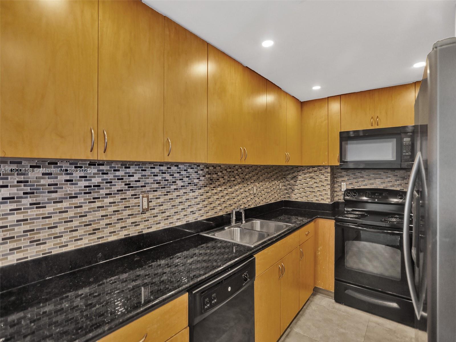Property photo # 2