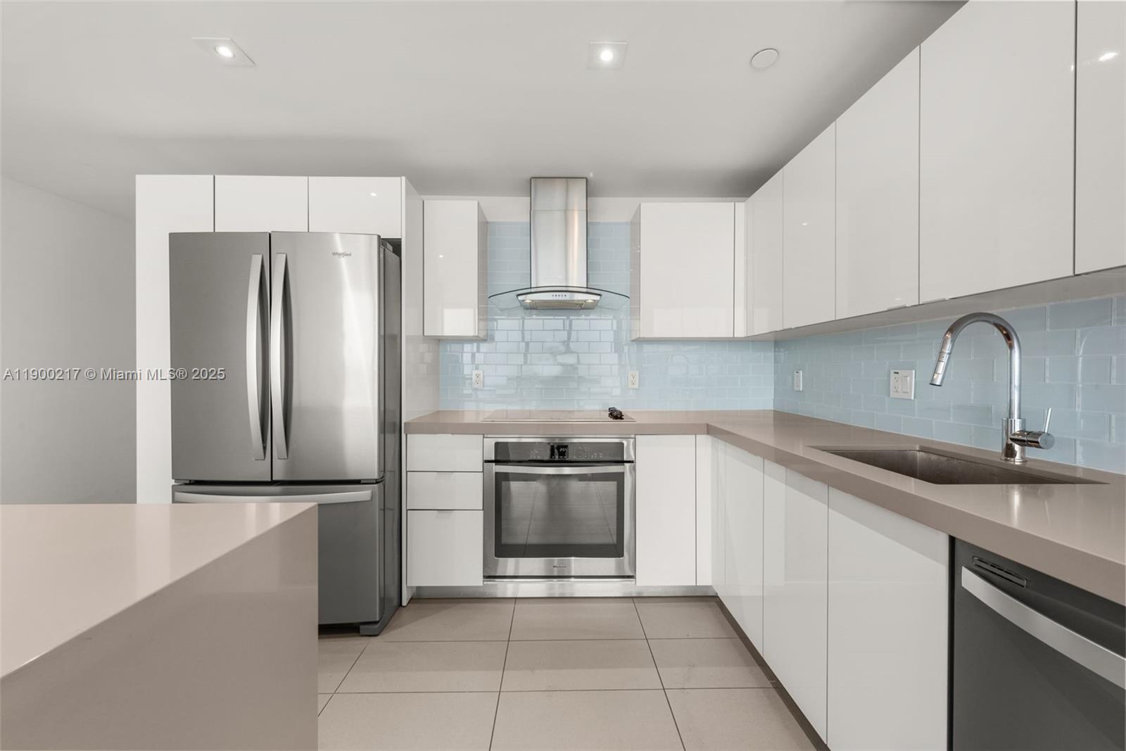 Property photo # 2