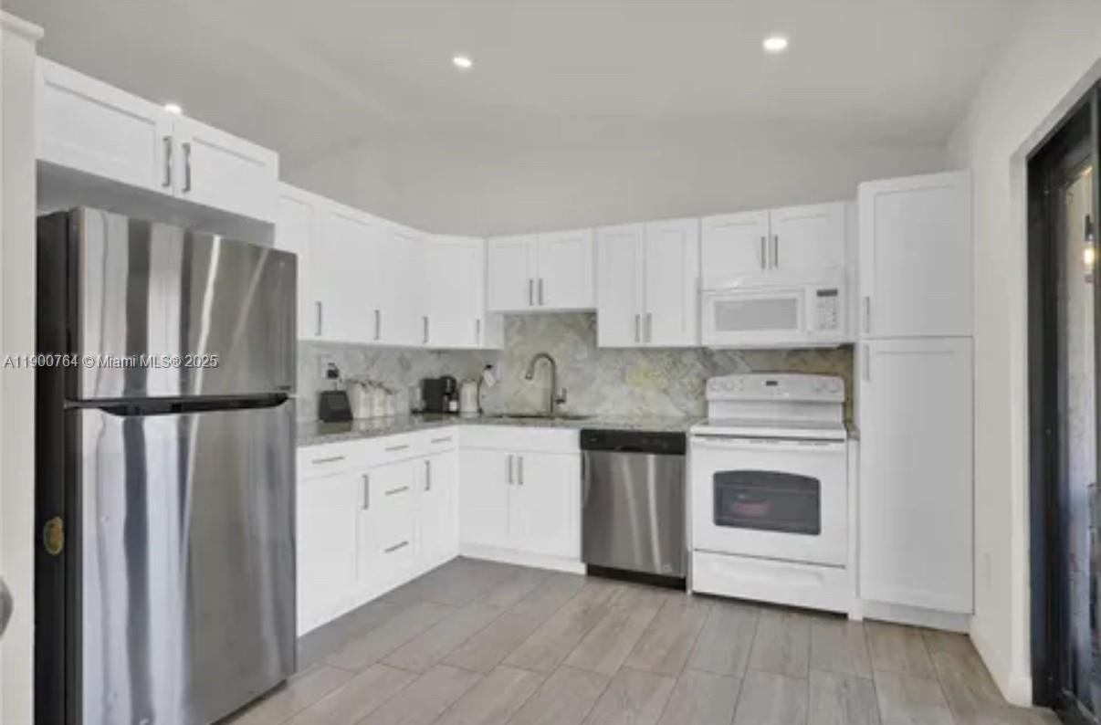 San Sebastian Twnhses