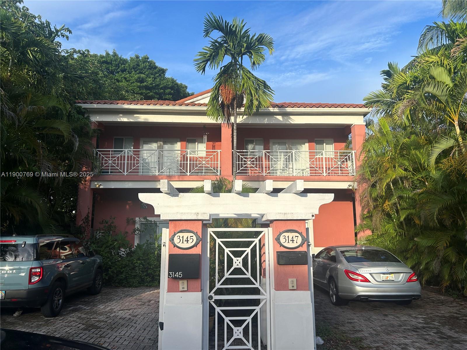 Property photo # 0