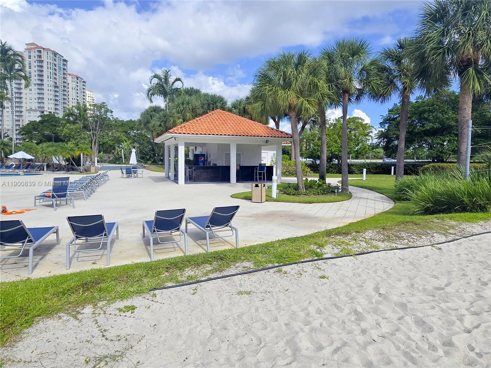 Property photo # 9