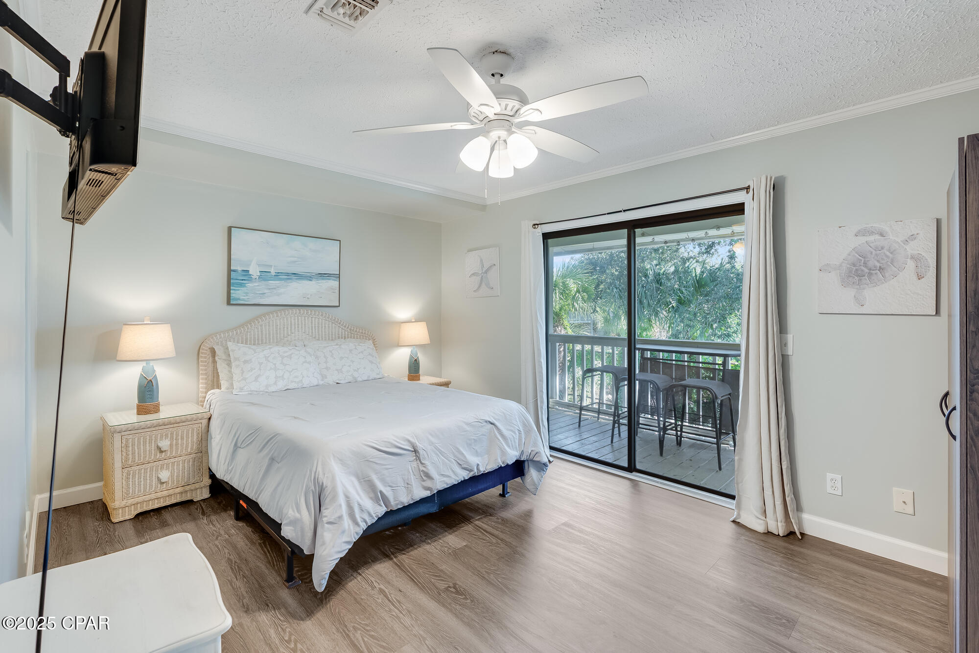 Image 16 For 6903 Lagoon Drive 27