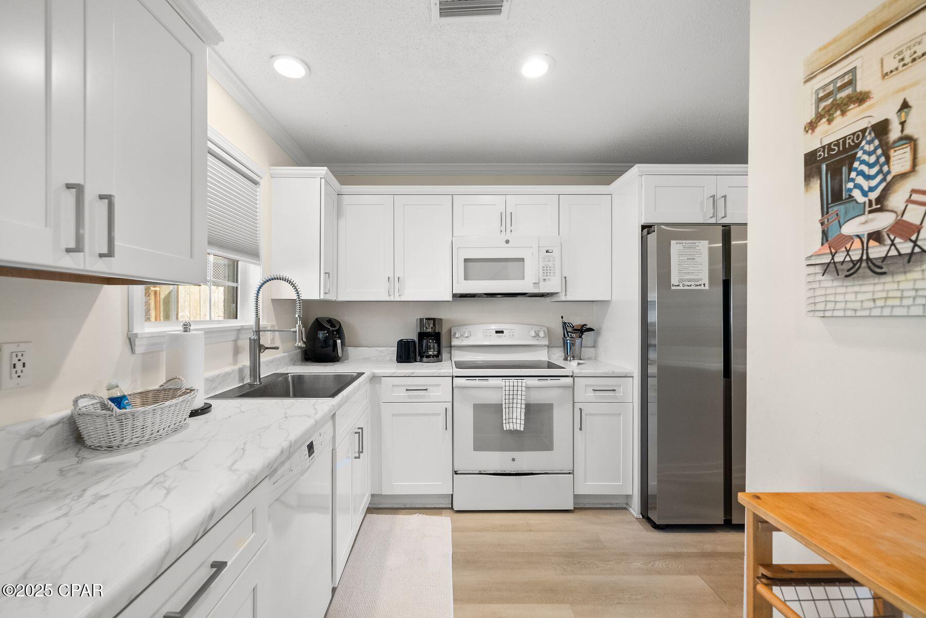 _pywy8c24cirg0vf_zc5dxmlogvjvmrv Urf5fq50lc