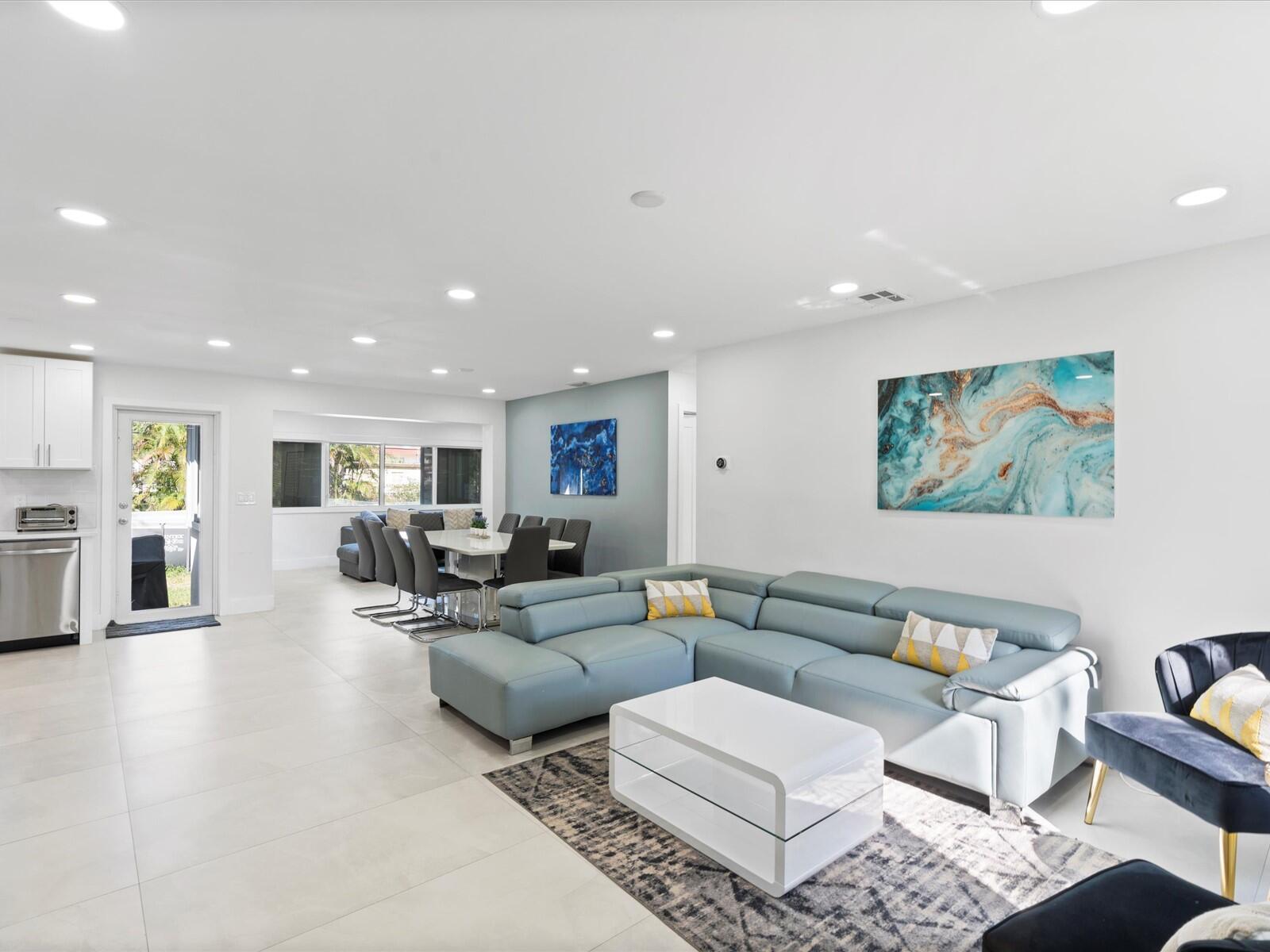 Ellas Little Acres 1St Ad