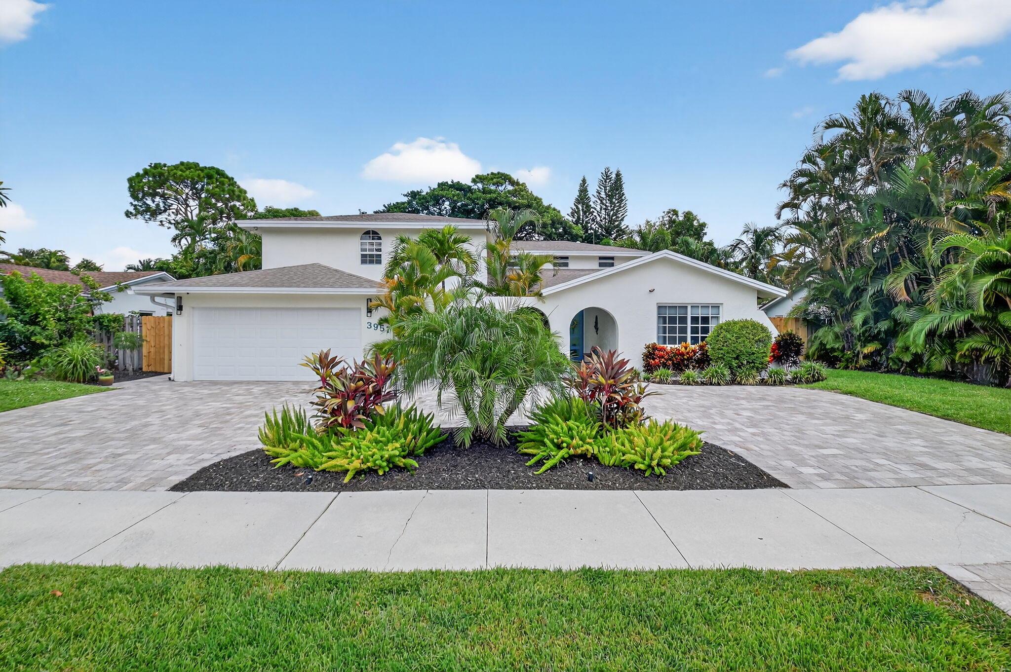 3957 7th Court, Delray Beach, Florida 33445