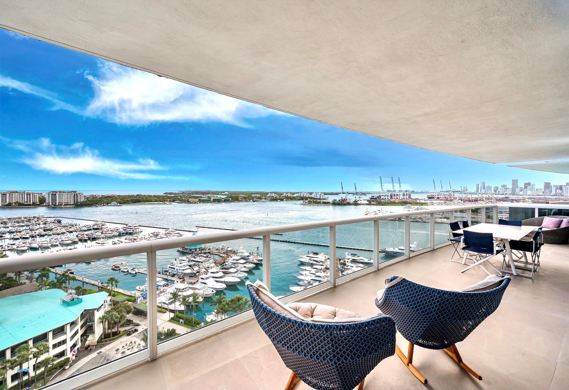 Murano Grande At Portofin