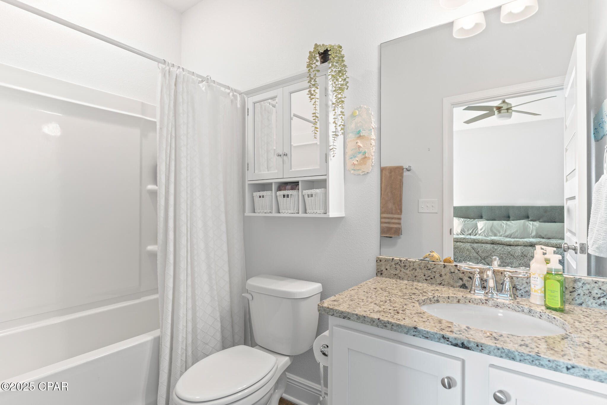 Uu5 C4irefdsquz1axkkl 1mgmiyiocb_akn8mhvaww