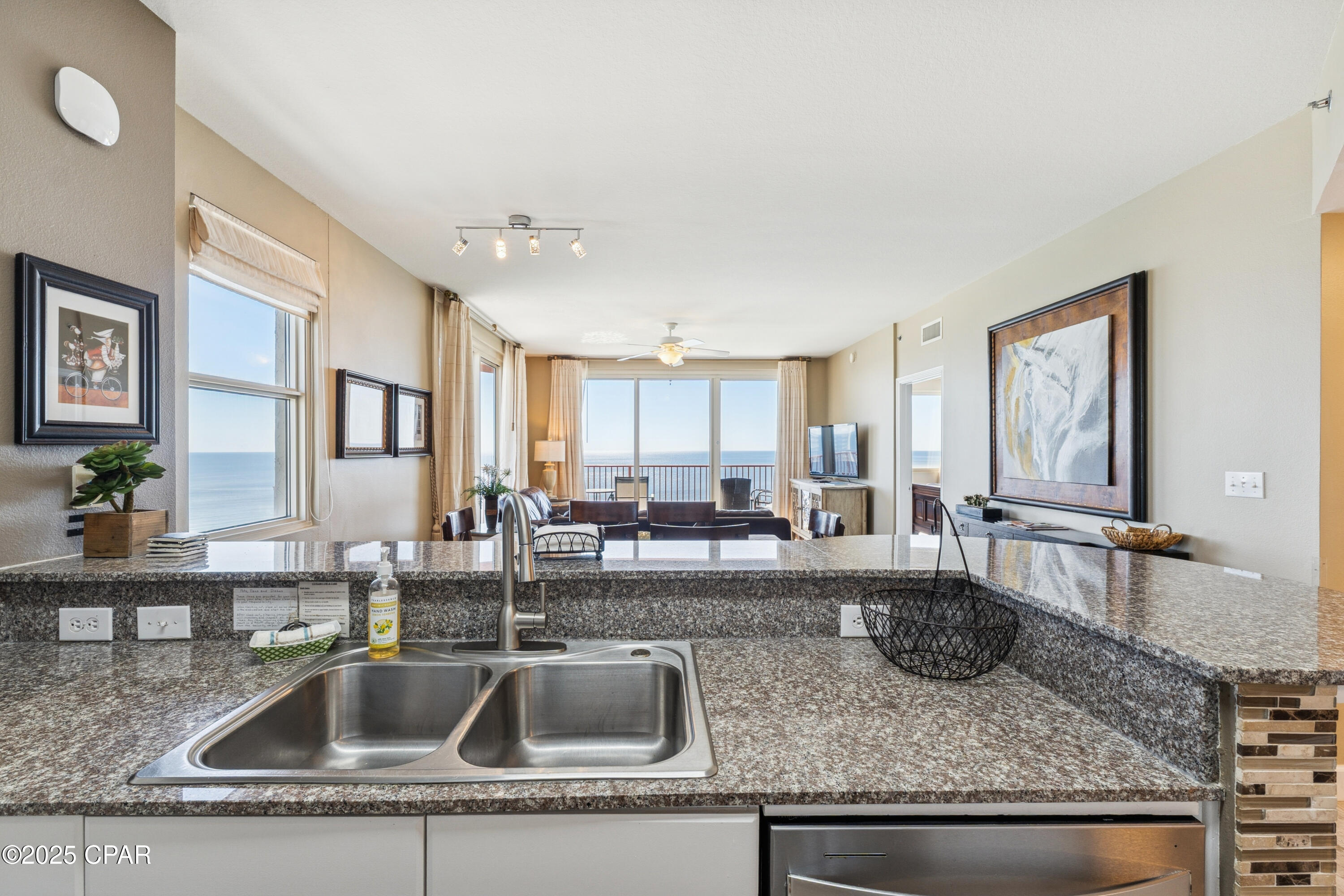 Image 23 For 9900 Thomas Drive 2131