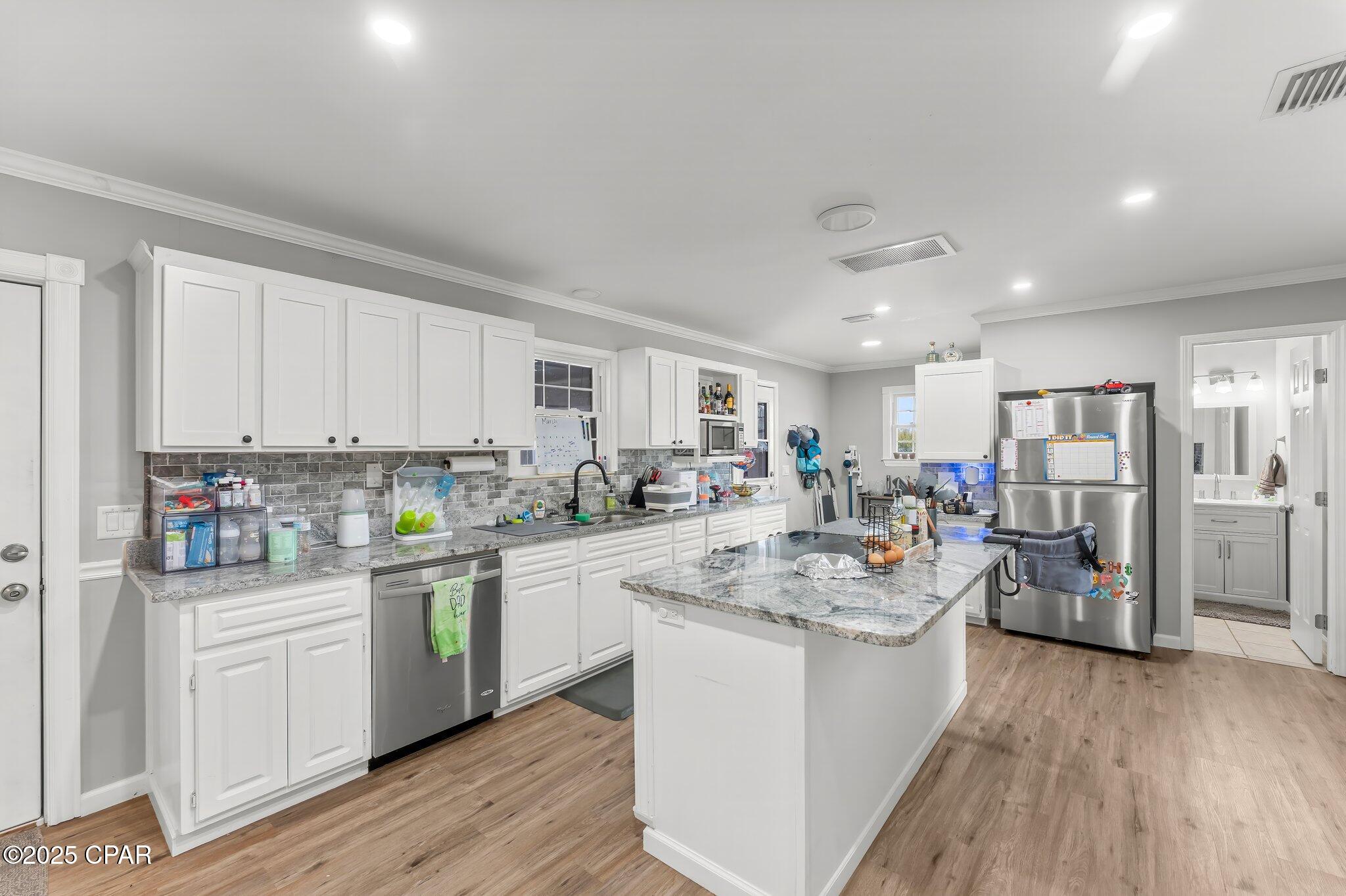 F6xyuq3ksb8r Vzxejjt8fpii2geczlzboh6sqg9iyw