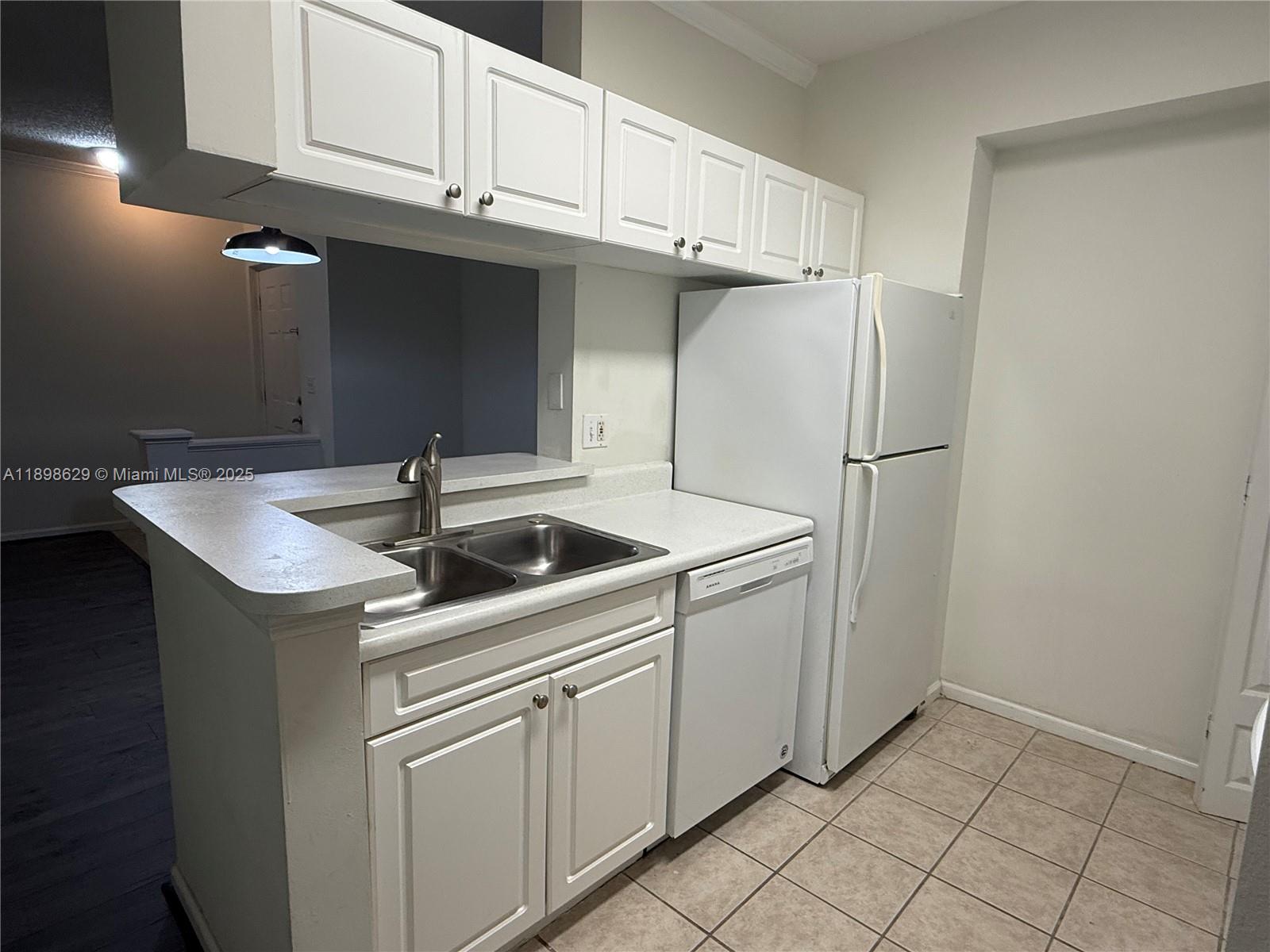 Property photo # 8