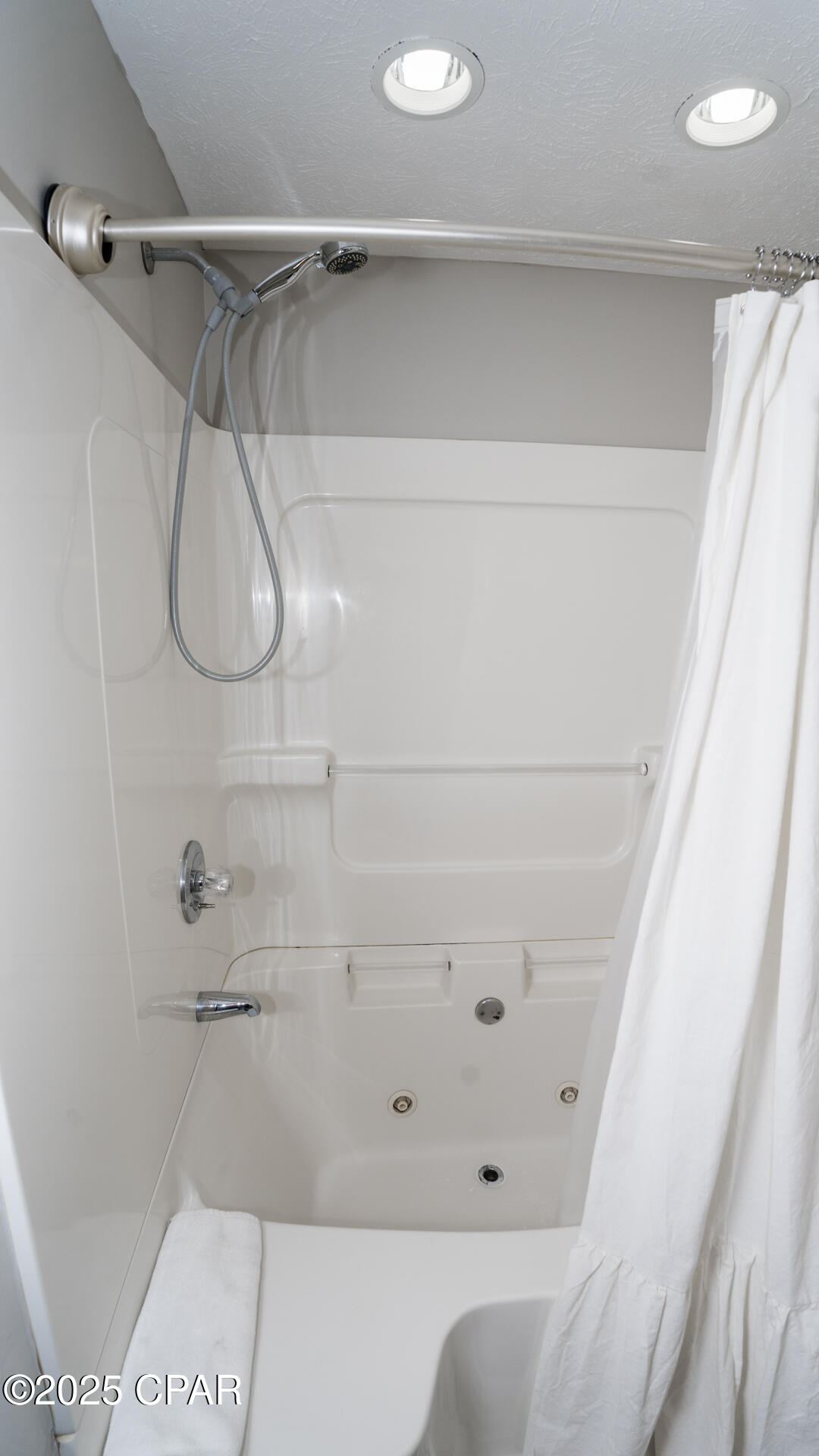 Tknd3galxdbraopopxg1k7qypv5c2g2rnixhfxevzhy