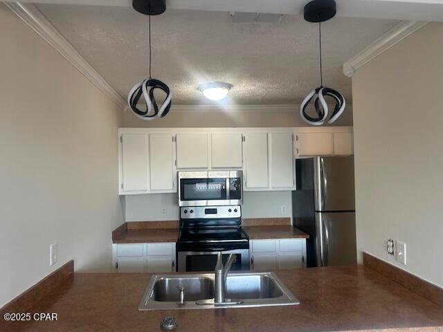 Image 5 For 141 Southfields Road 110