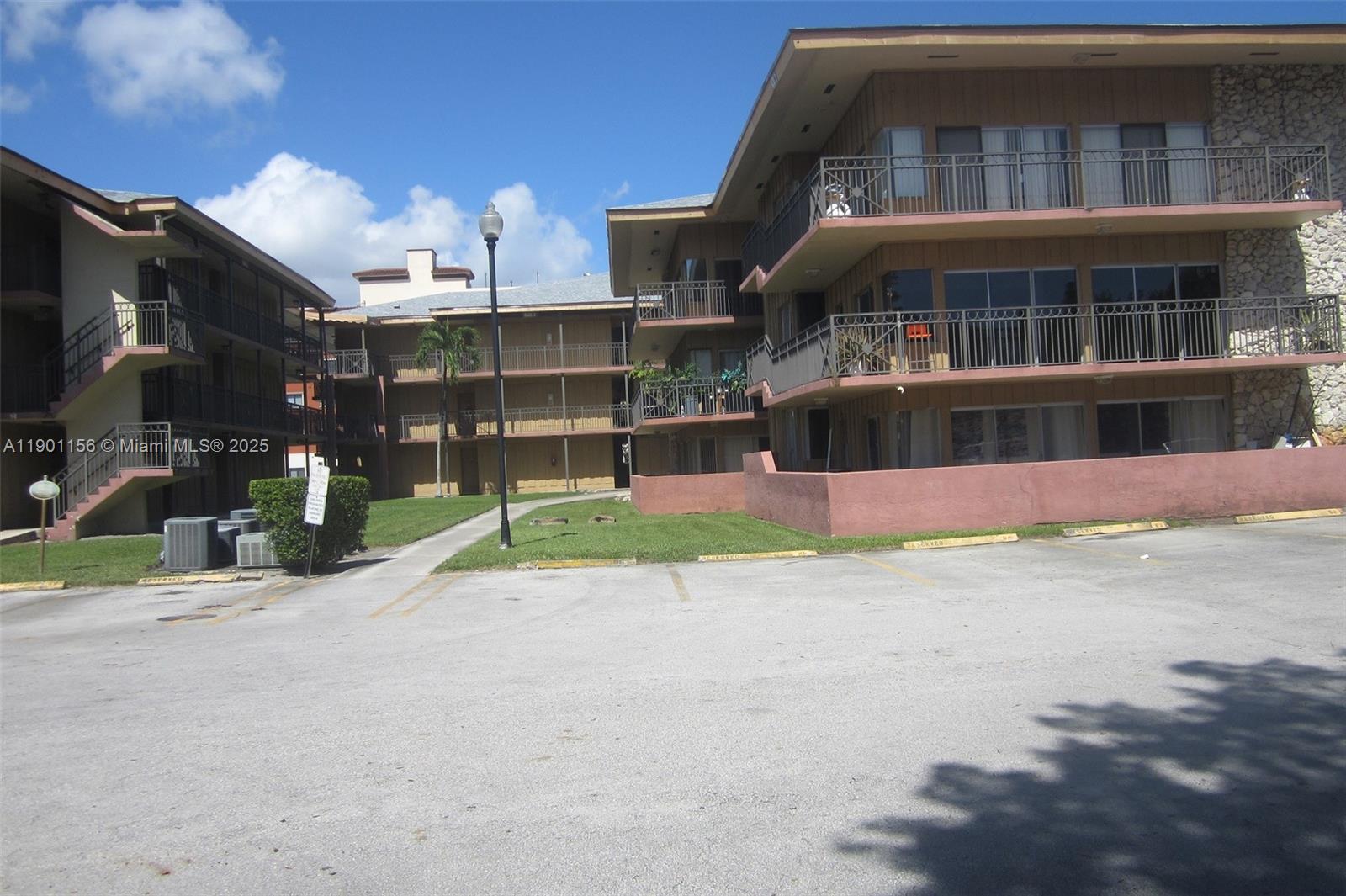 Property photo # 0