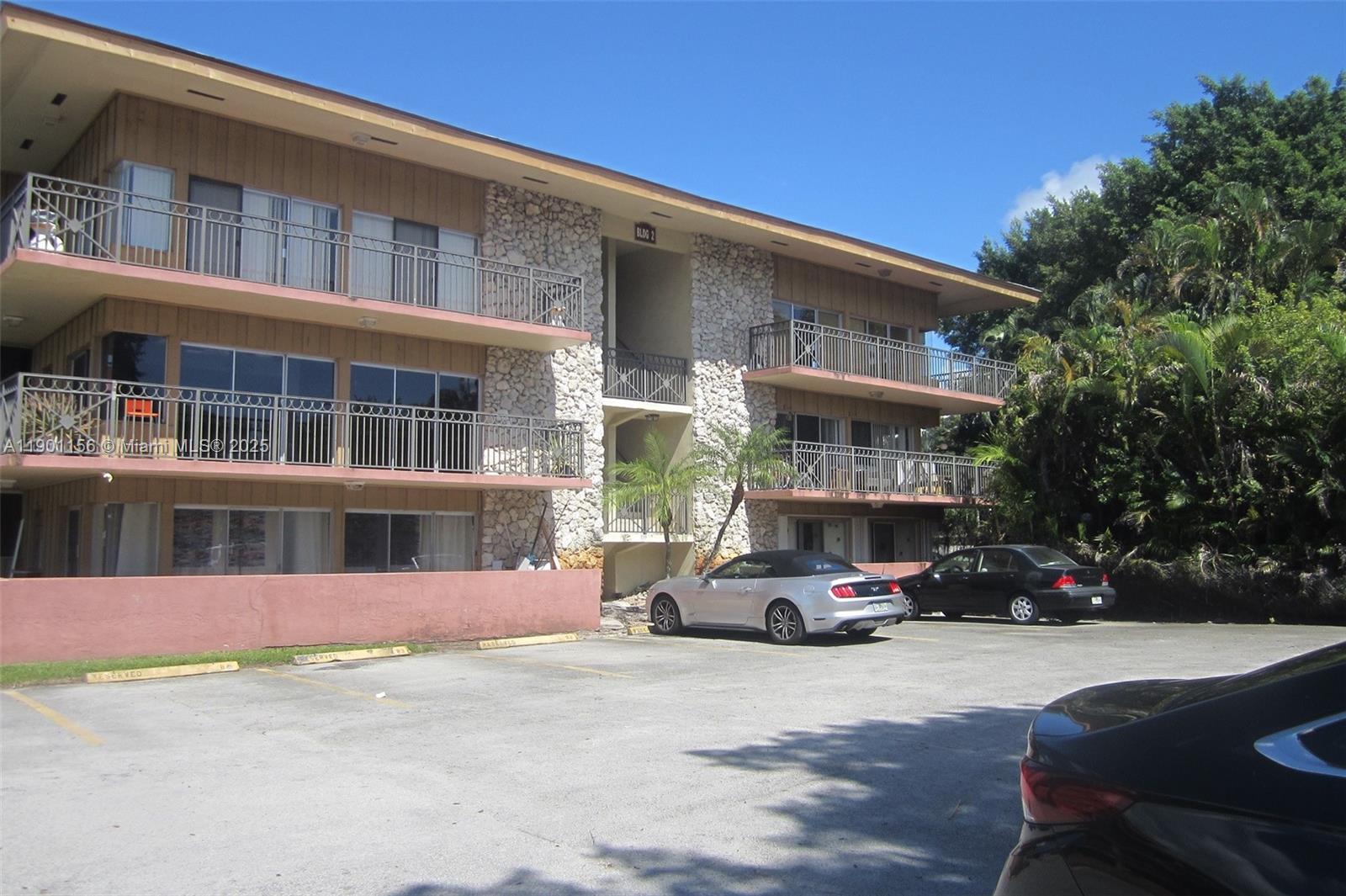 Property photo # 6