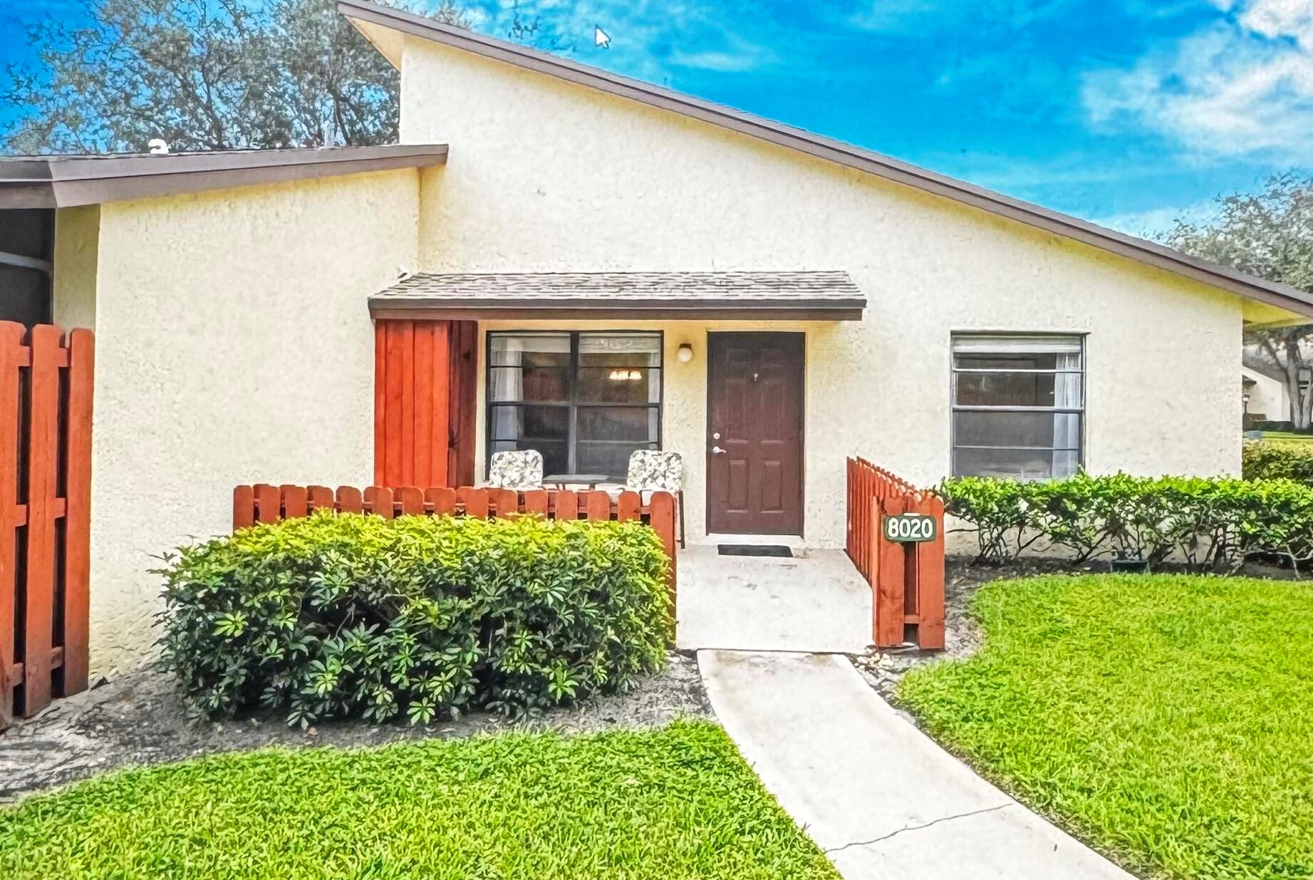 8020 Villa Cir Unit , Hobe Sound, Florida 33455