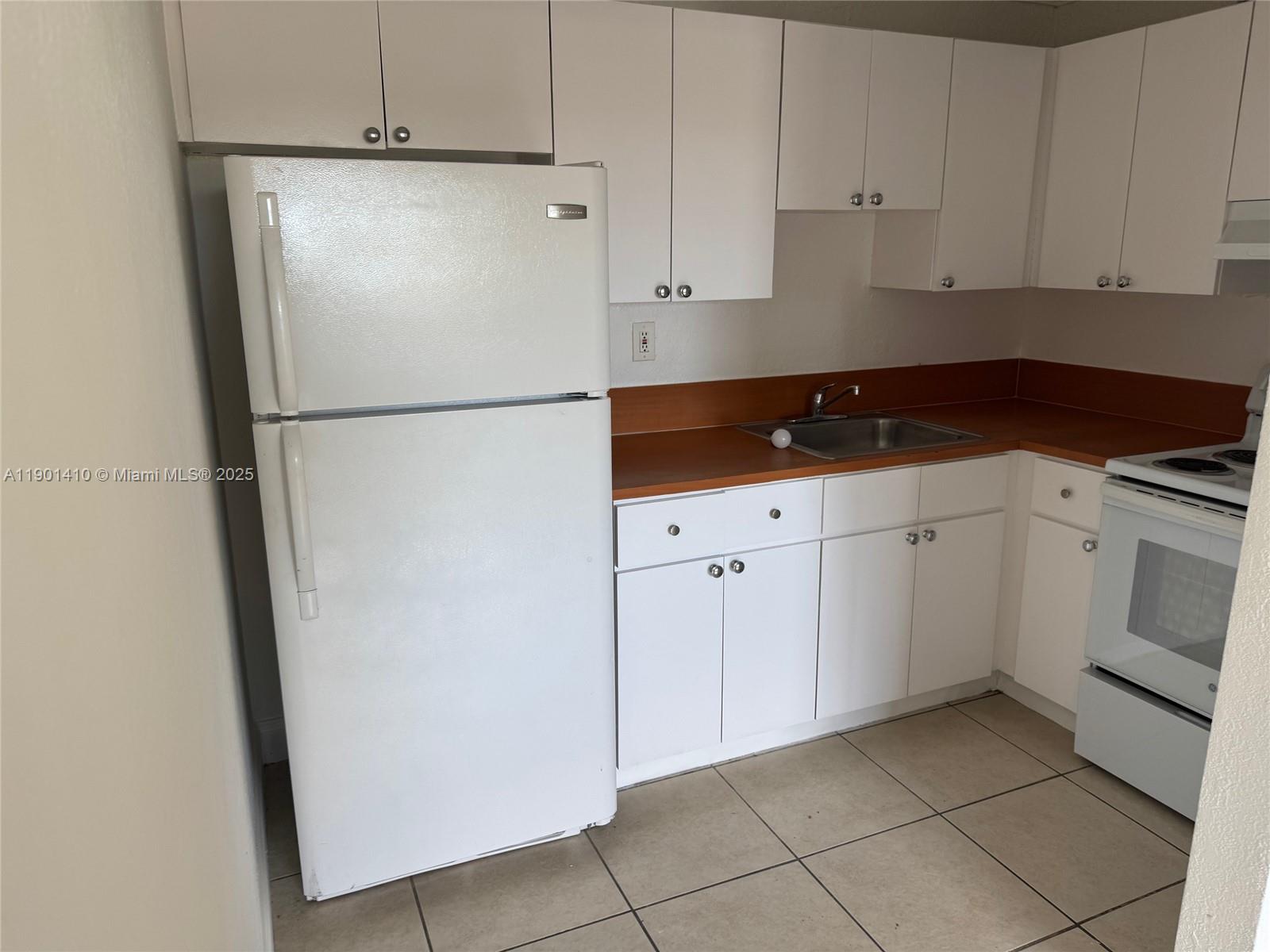 Property photo # 6