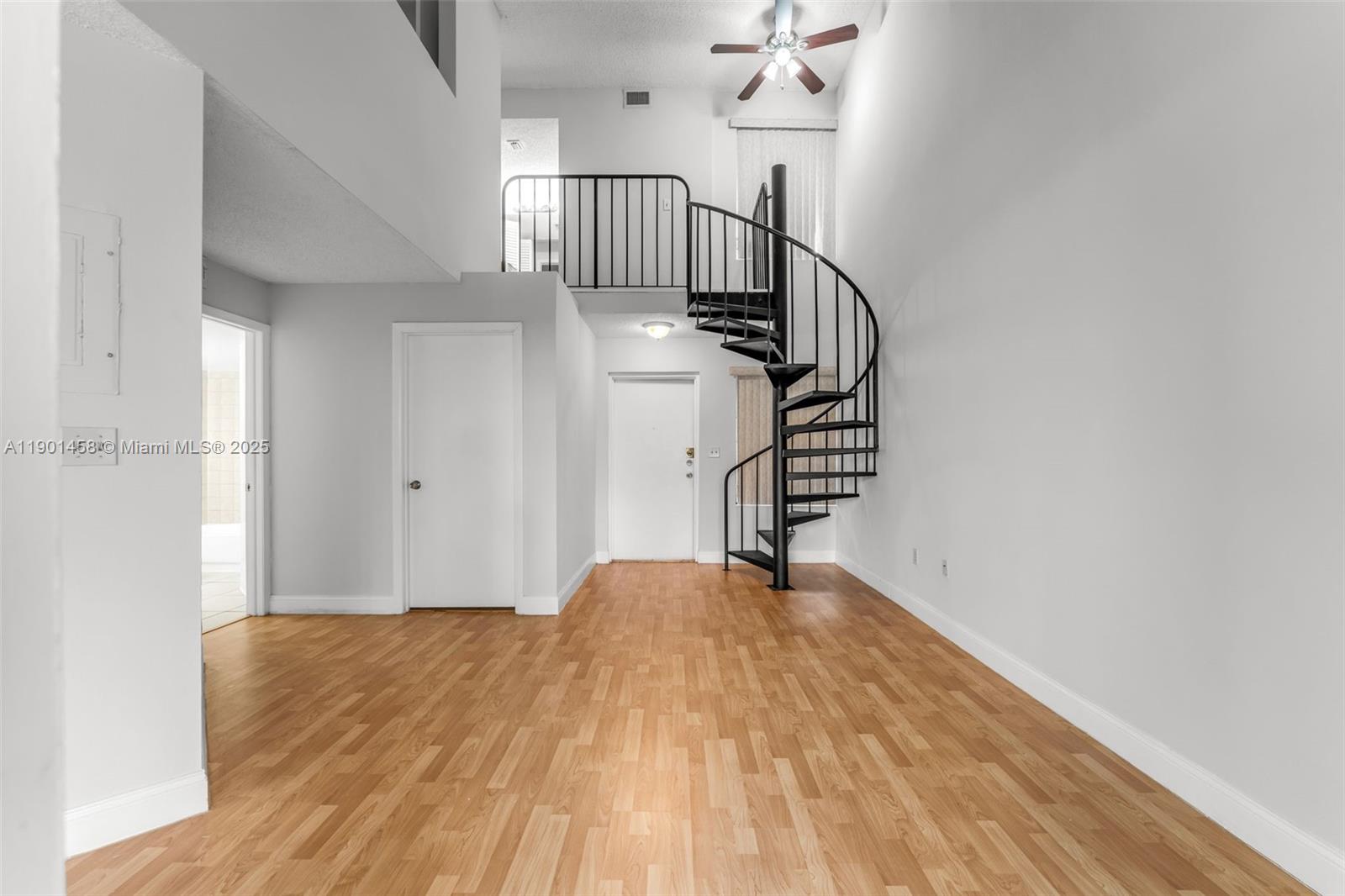 Property photo # 4