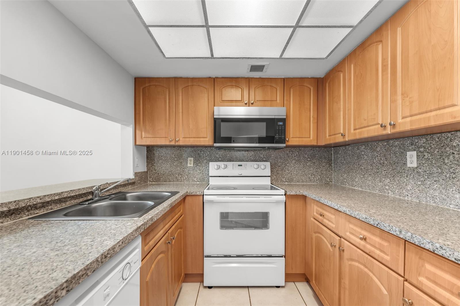 Property photo # 9