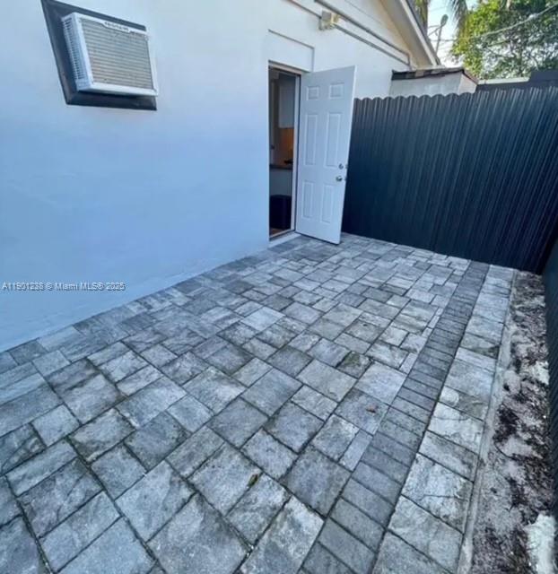 Property photo # 0