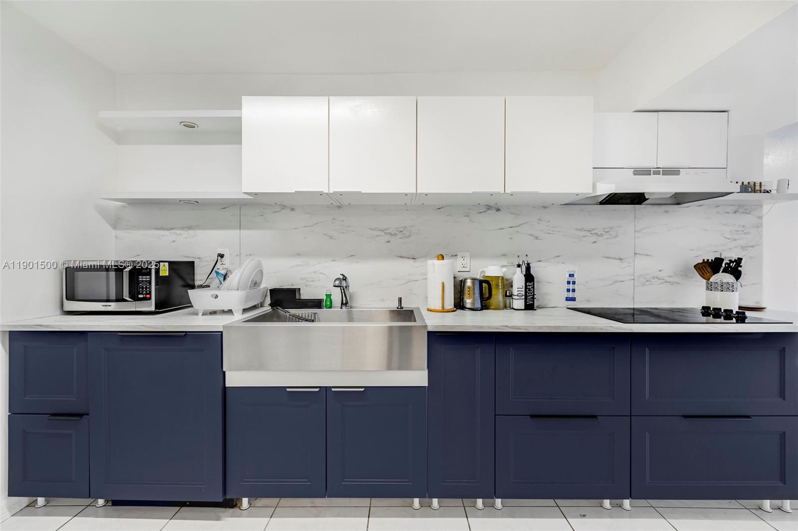 18001 Bay Rd Unit 505, Sunny Isles Beach, Florida 33160