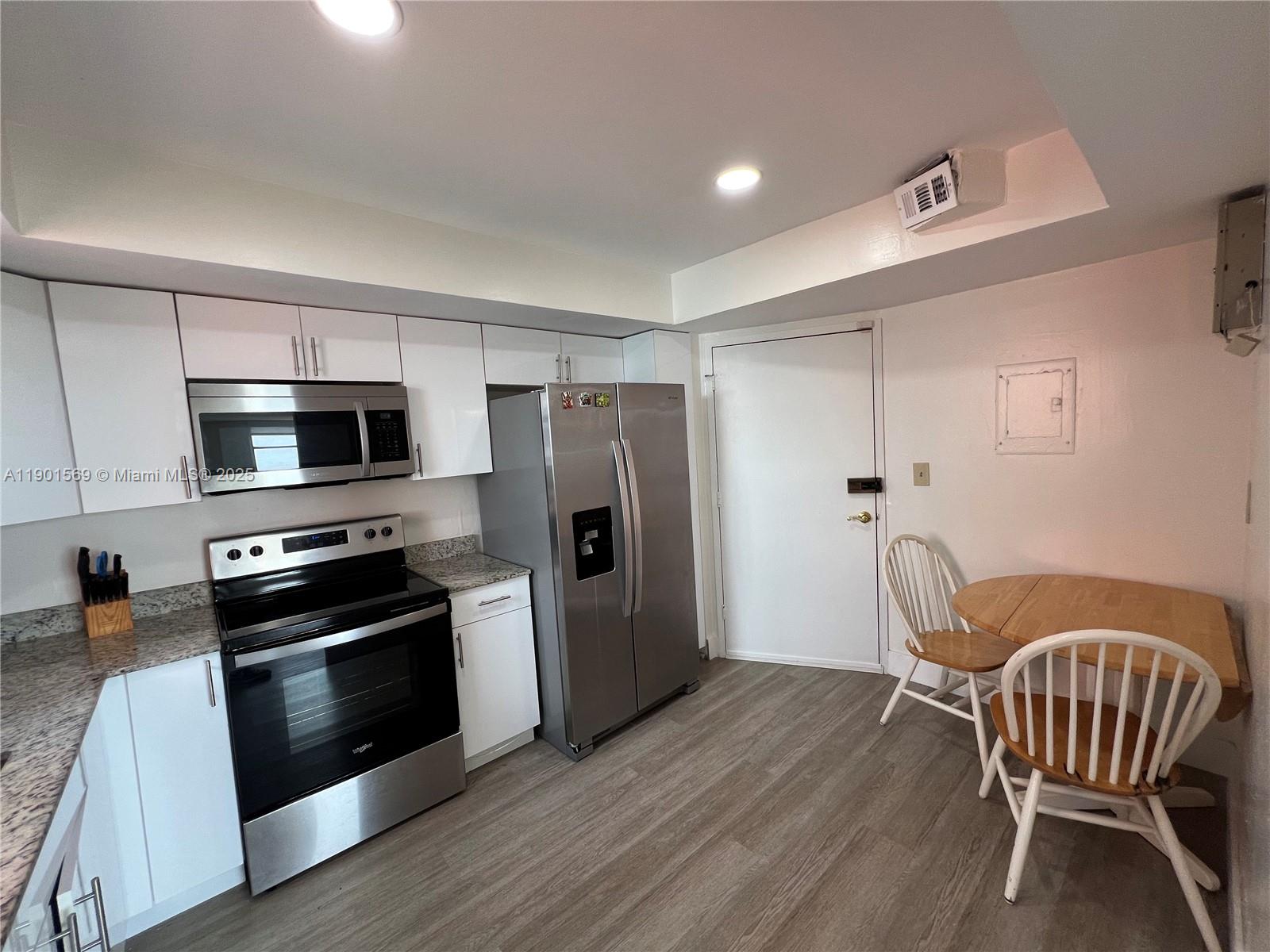 Property photo # 9