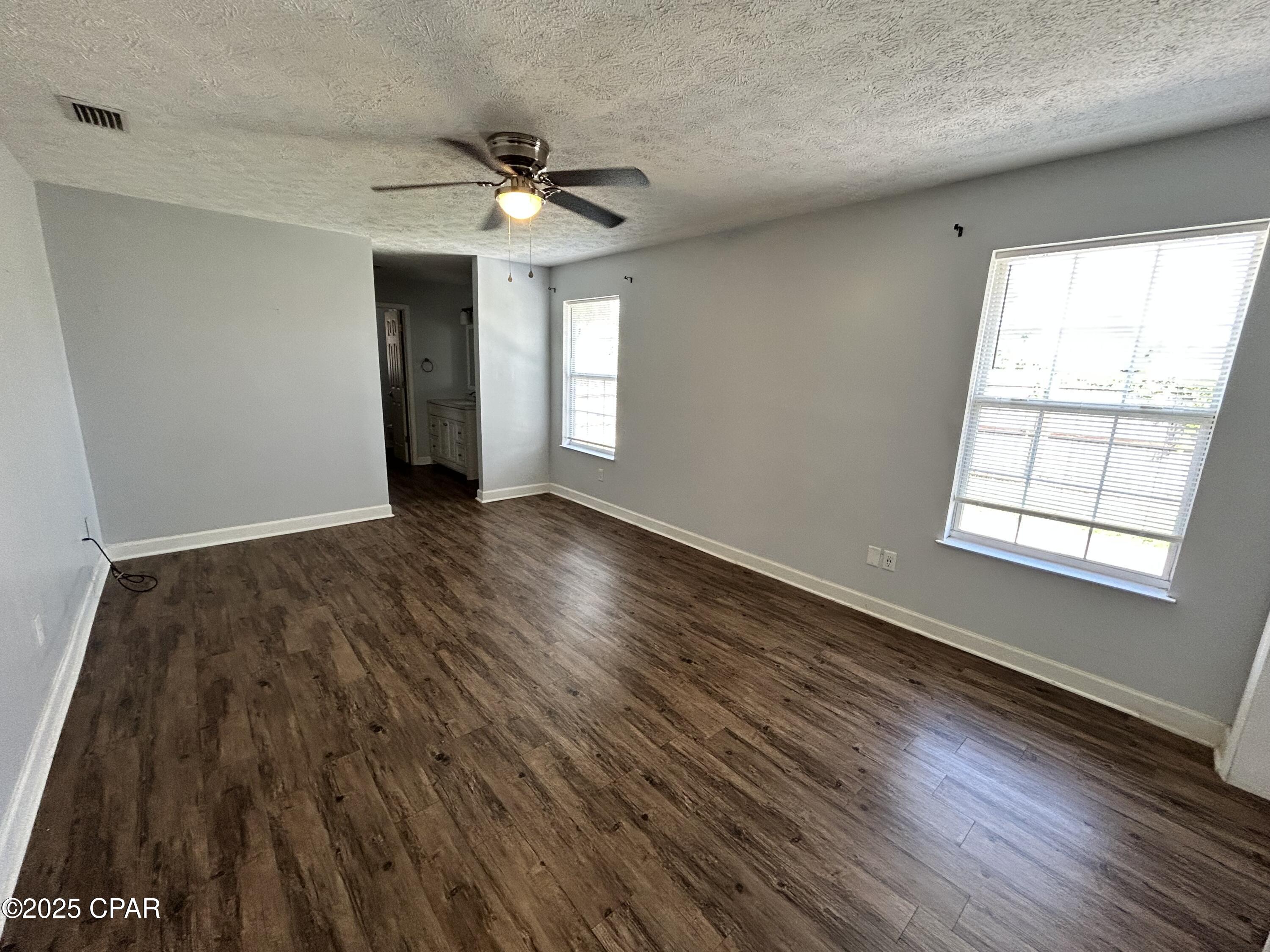 Vmya60aleuyotqyv_q5c2ipv7_47fpojj6x1p6lxwn8