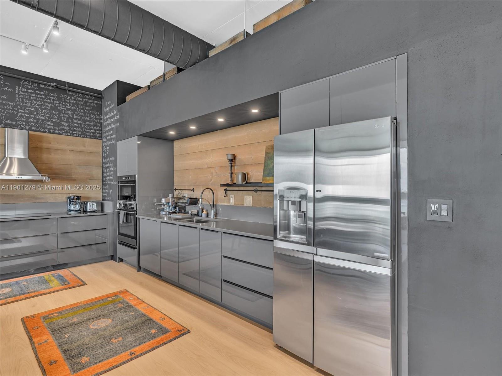 Property photo # 7