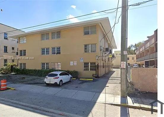 Property photo # 0