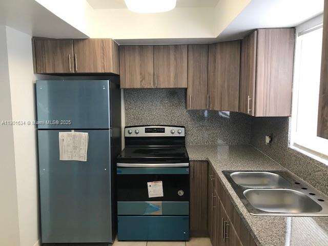Property photo # 6