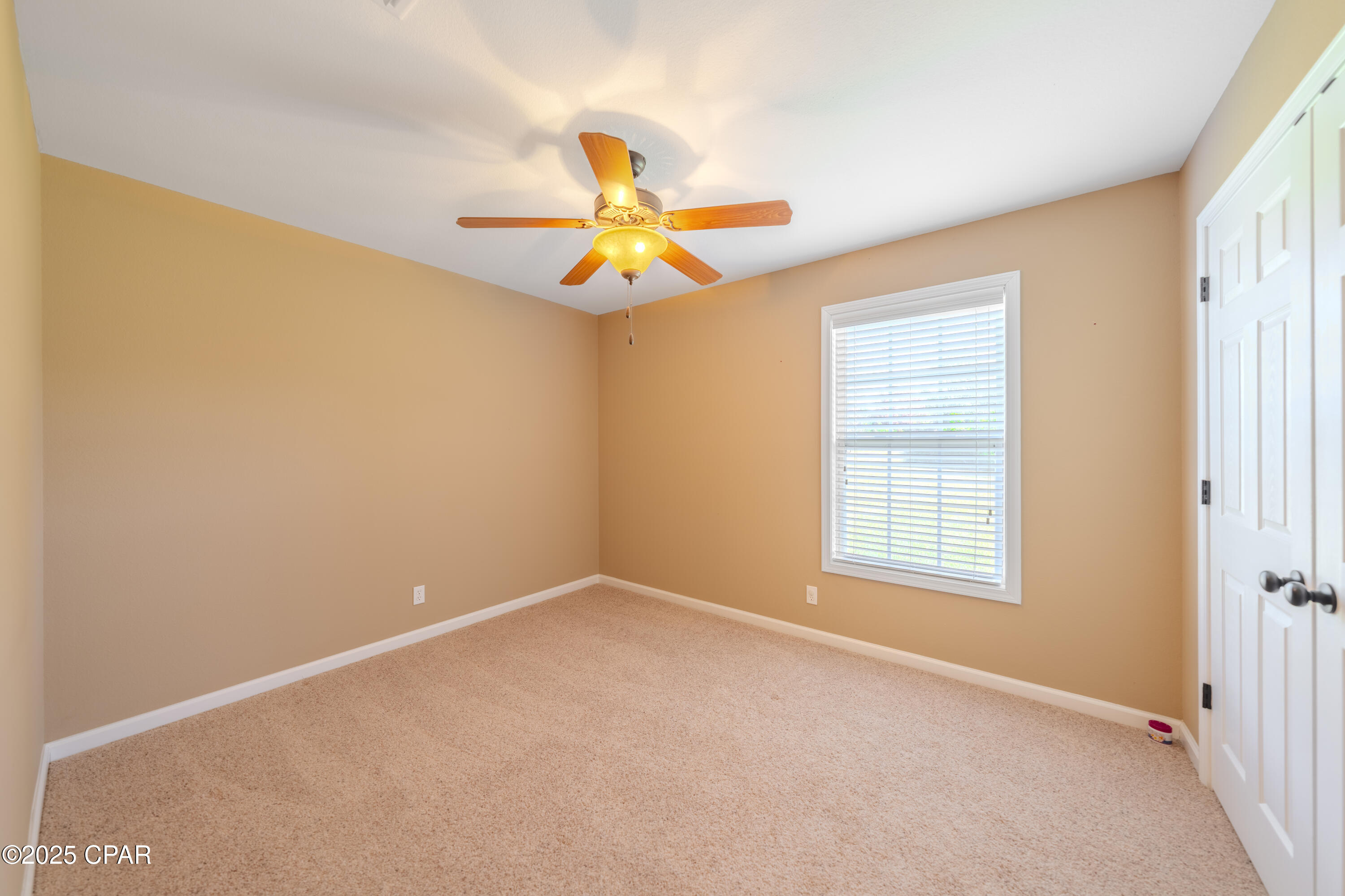 Image 12 For 6731 Butler Rd